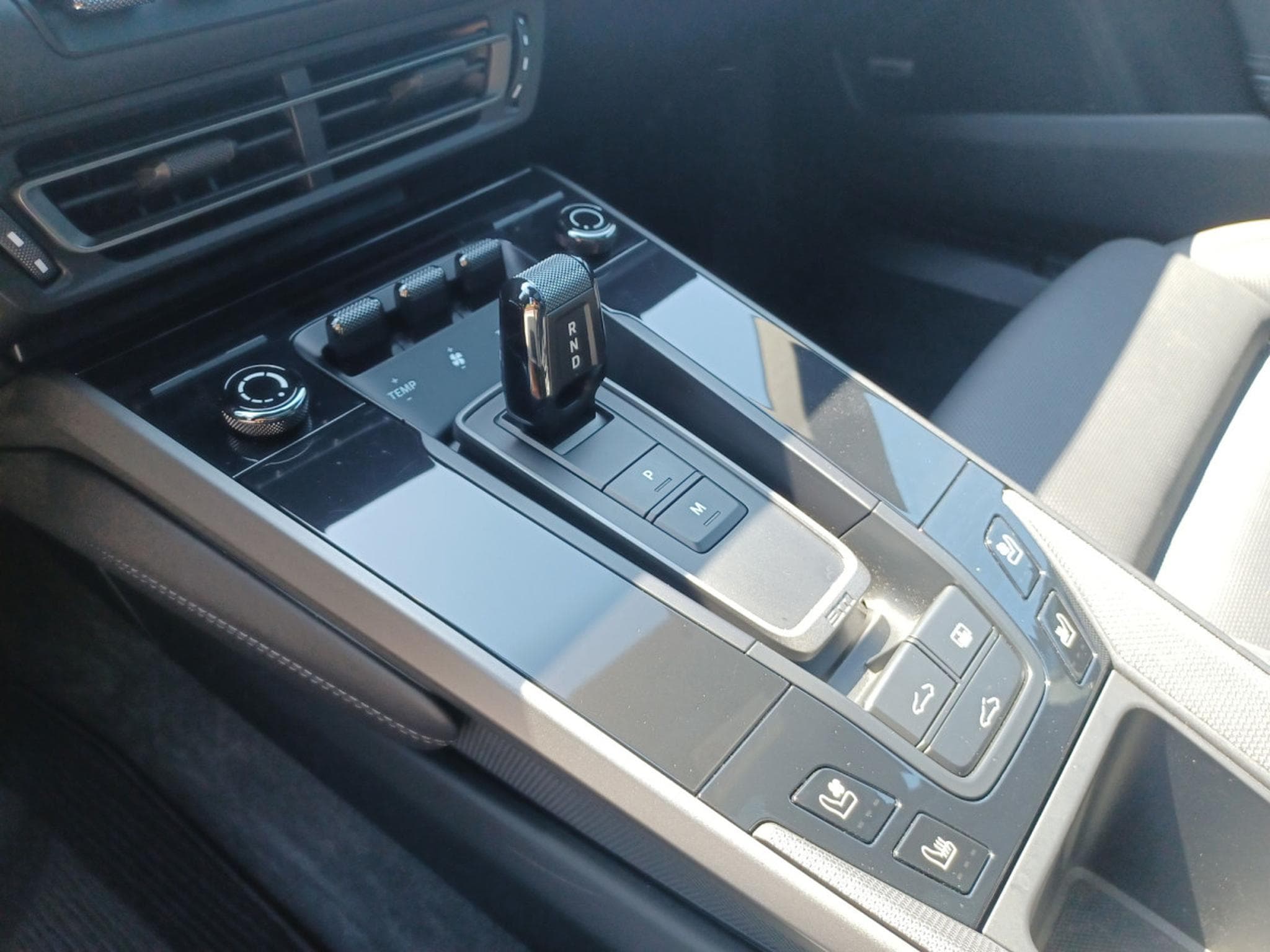 Porsche 911 Carrera S (2023) - Foto 12