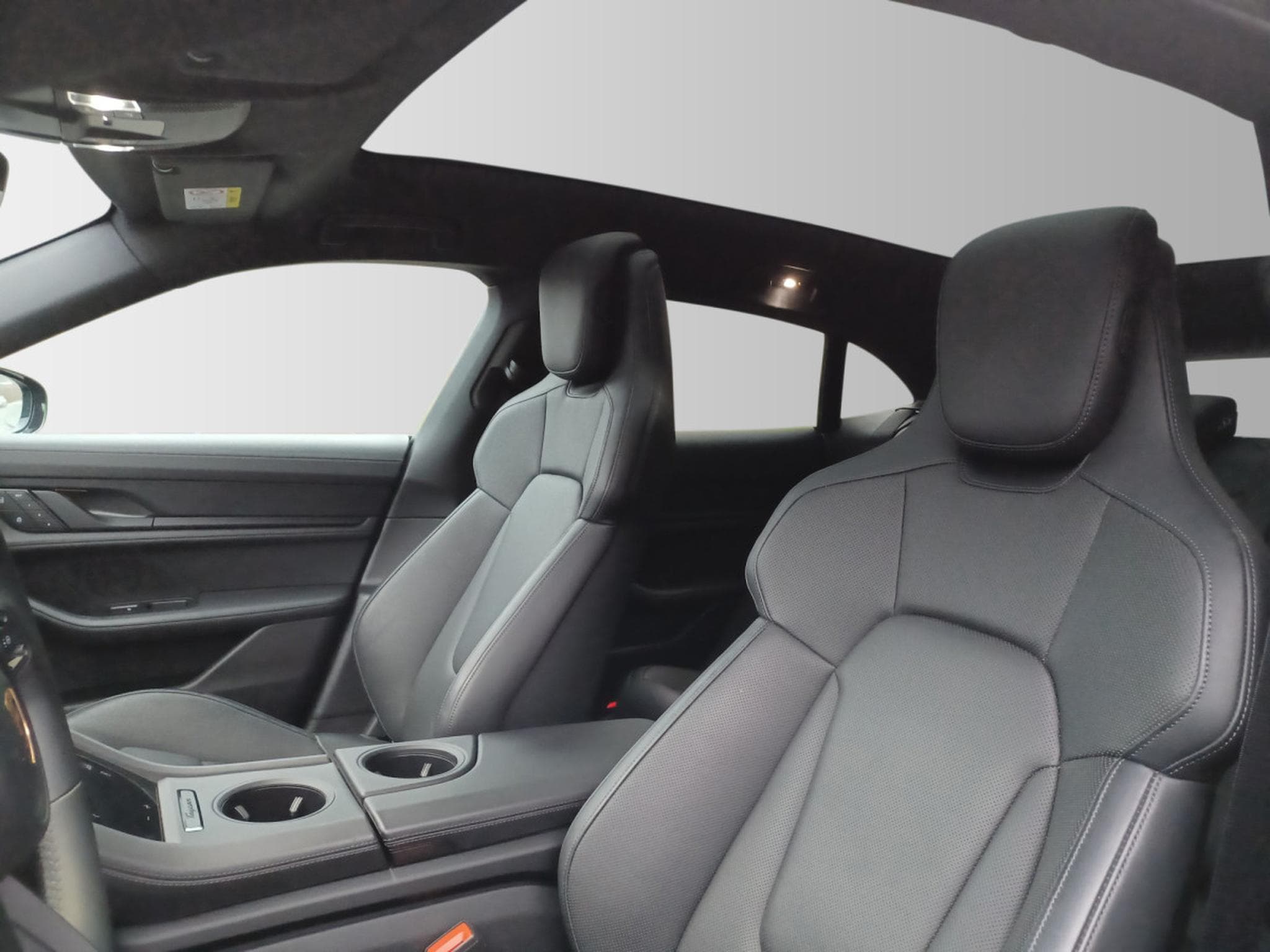 Porsche Taycan Sport Turismo (2022) - Foto 7