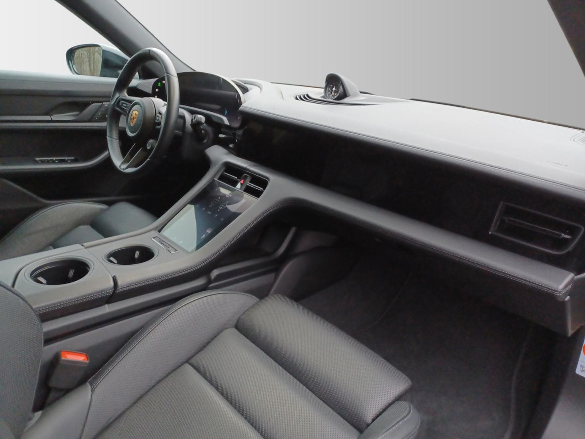 Porsche Taycan Sport Turismo (2022) - Foto 11