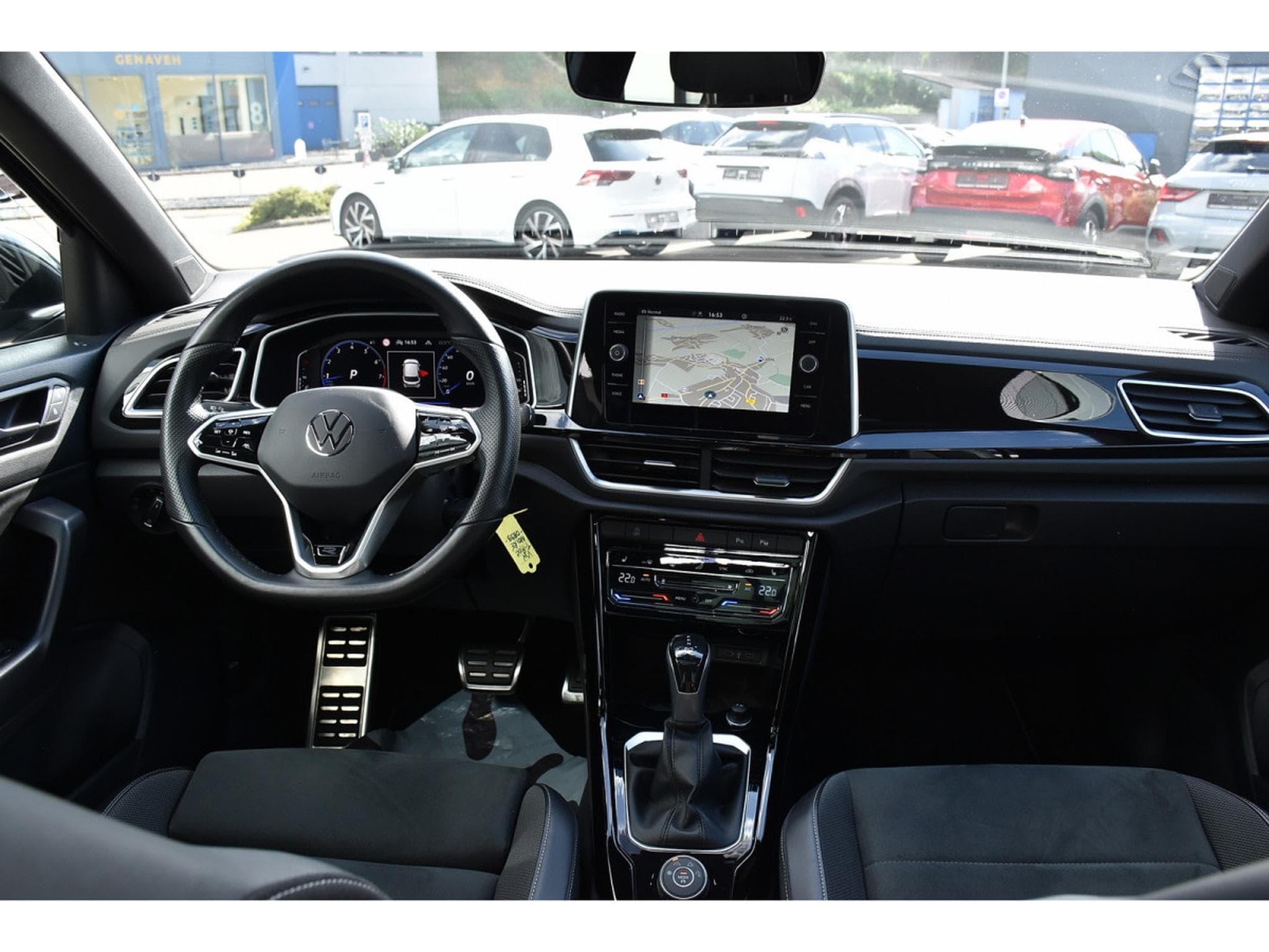 VW T-Roc 2.0 TSI 4Motion R-Line DSG PANO TRAVEL CAM PARK 1° MAIN (2022) - Photo 10