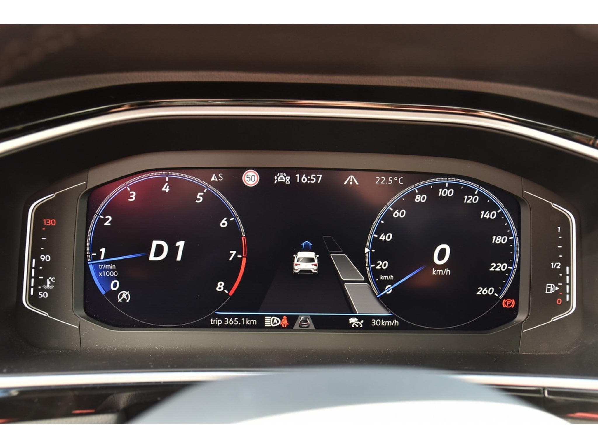 VW T-Roc 2.0 TSI 4Motion R-Line DSG PANO TRAVEL CAM PARK 1° MAIN (2022) - Photo 16
