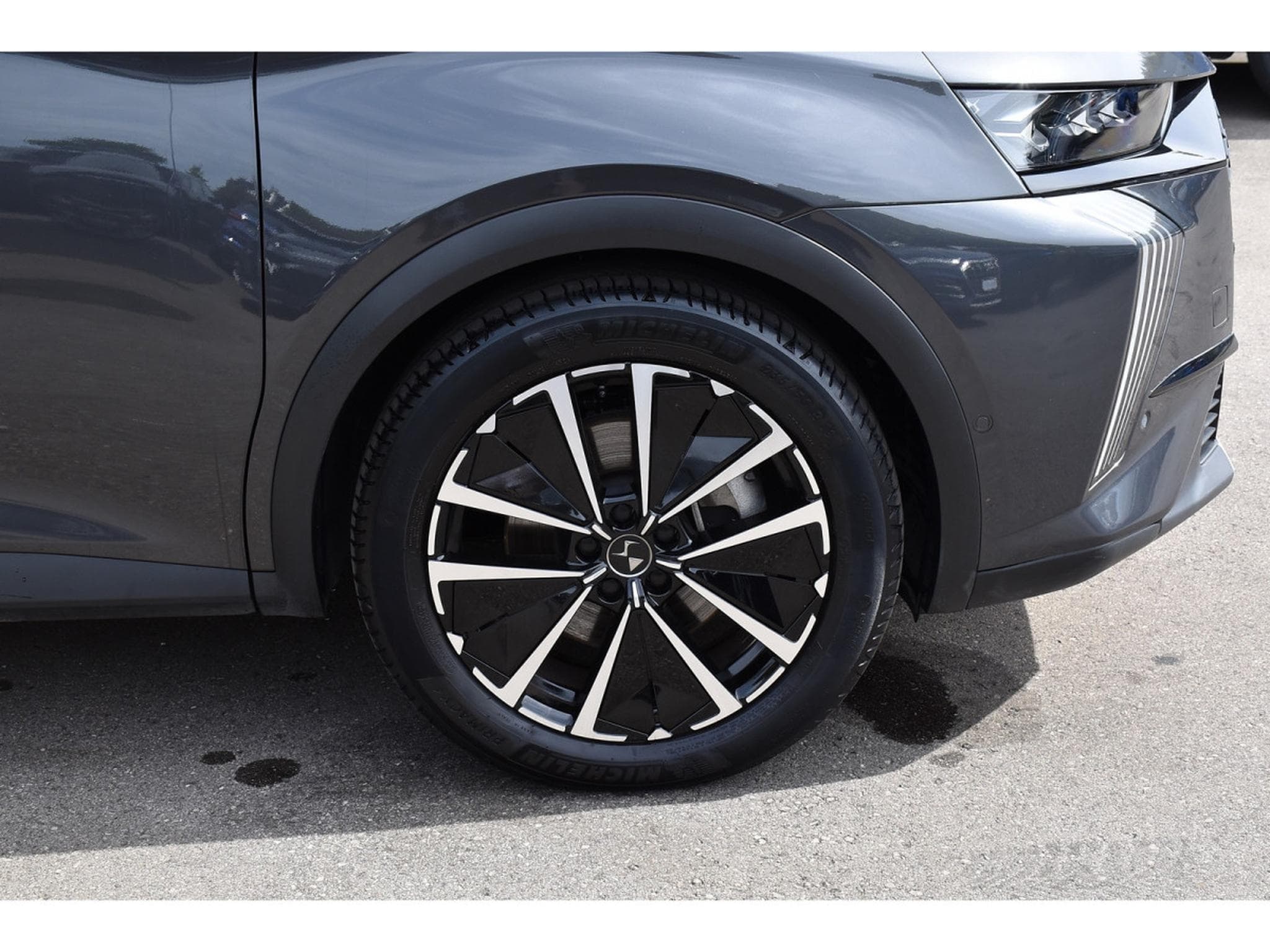 DS Automobiles DS7 1.6 Hybrid PHEV 225 Etoile PANO CUIR MEMO CAM360 1° MAIN (2025) - Photo 5