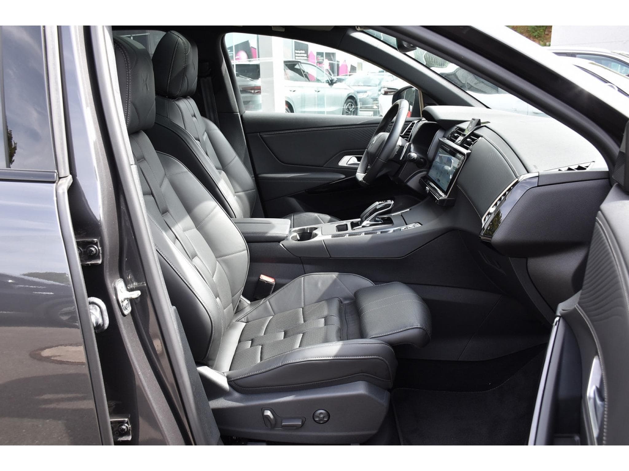 DS Automobiles DS7 1.6 Hybrid PHEV 225 Etoile PANO CUIR MEMO CAM360 1° MAIN (2025) - Photo 7