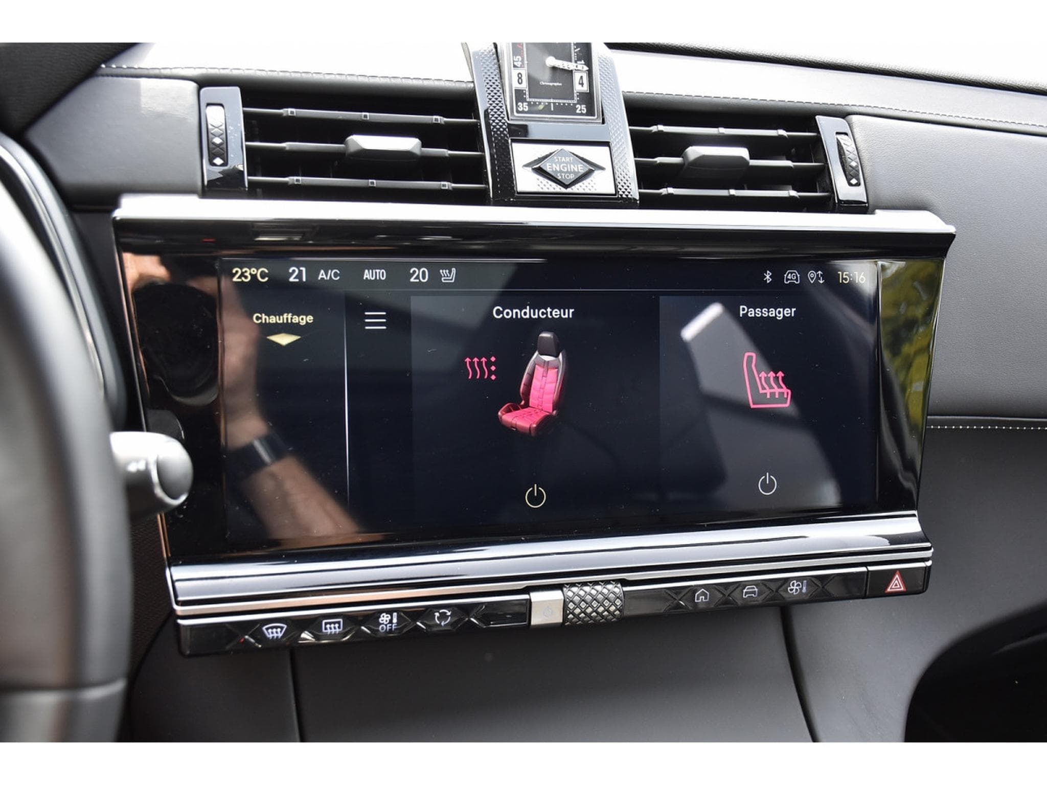 DS Automobiles DS7 1.6 Hybrid PHEV 225 Etoile PANO CUIR MEMO CAM360 1° MAIN (2025) - Photo 13