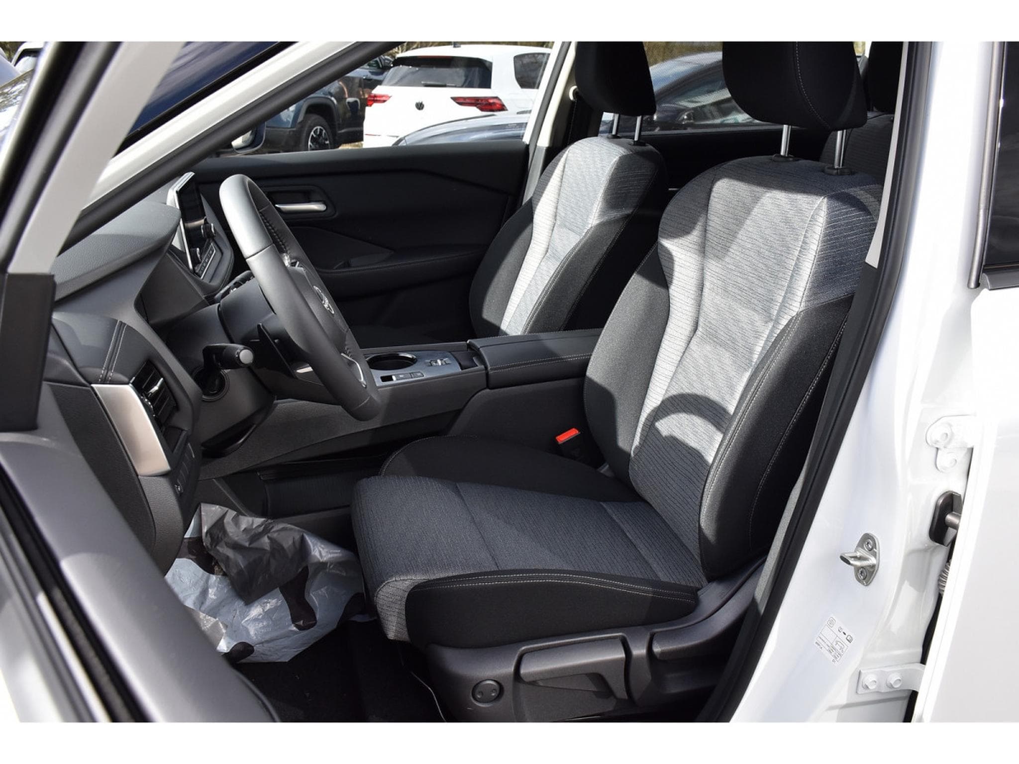 Nissan X-Trail 1.5 MHEV X-Tronic 7PL. SG CHFF ACC LANE SIDE CAM NEUF (2026) - Photo 5