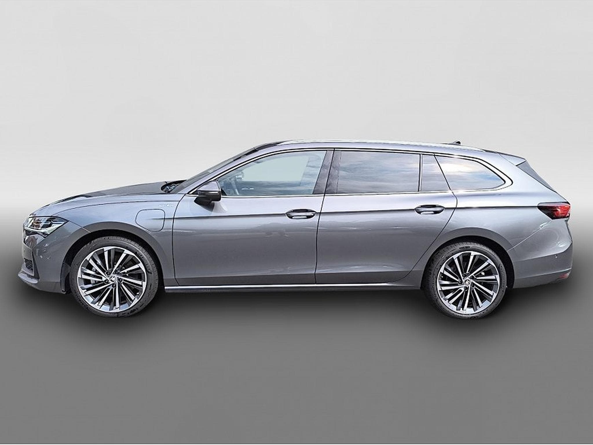 Skoda Superb (2024) - Photo 4