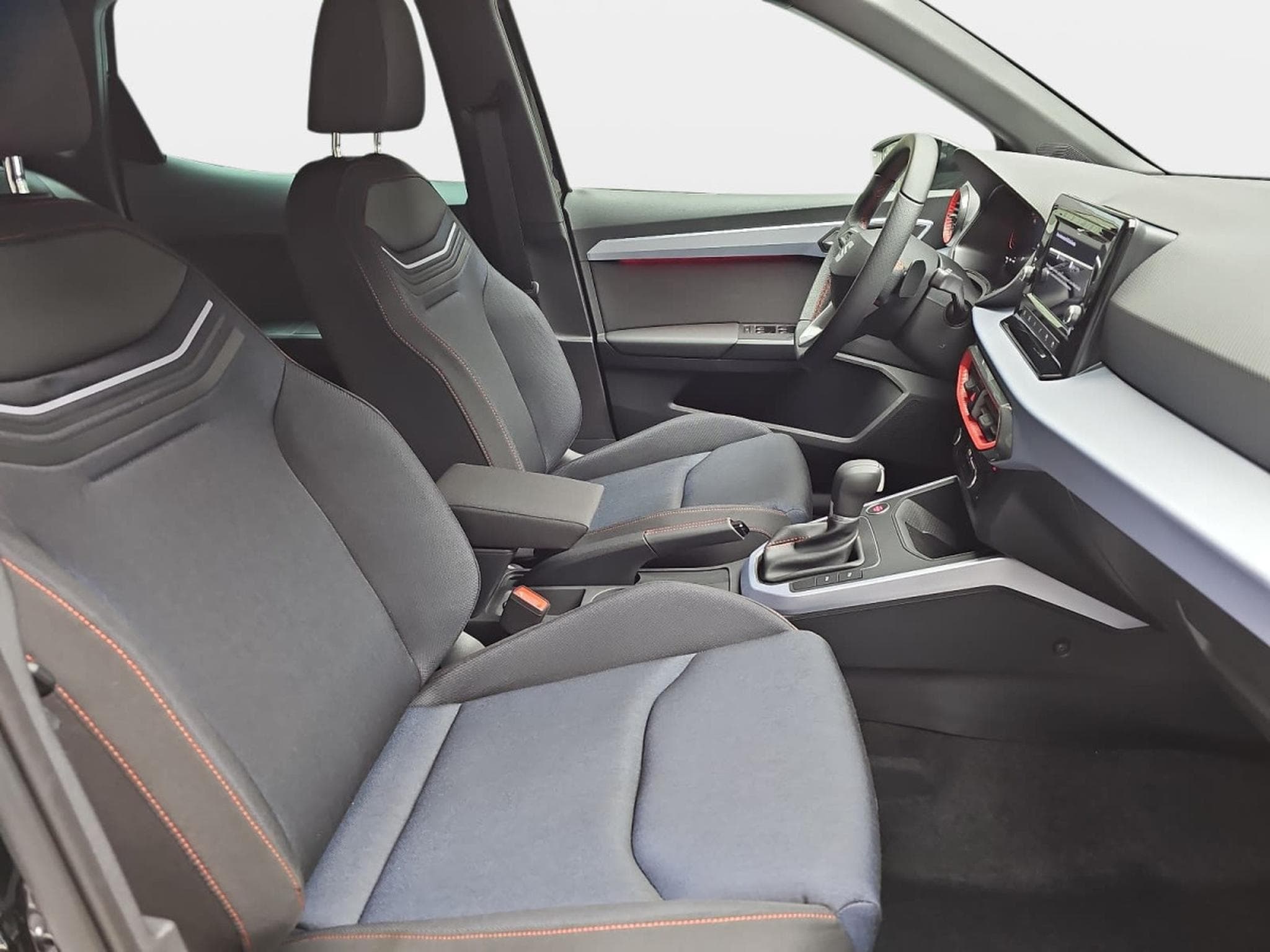 Seat Arona 1.0 TSi 116 DSG  FR (2026) - Photo 15