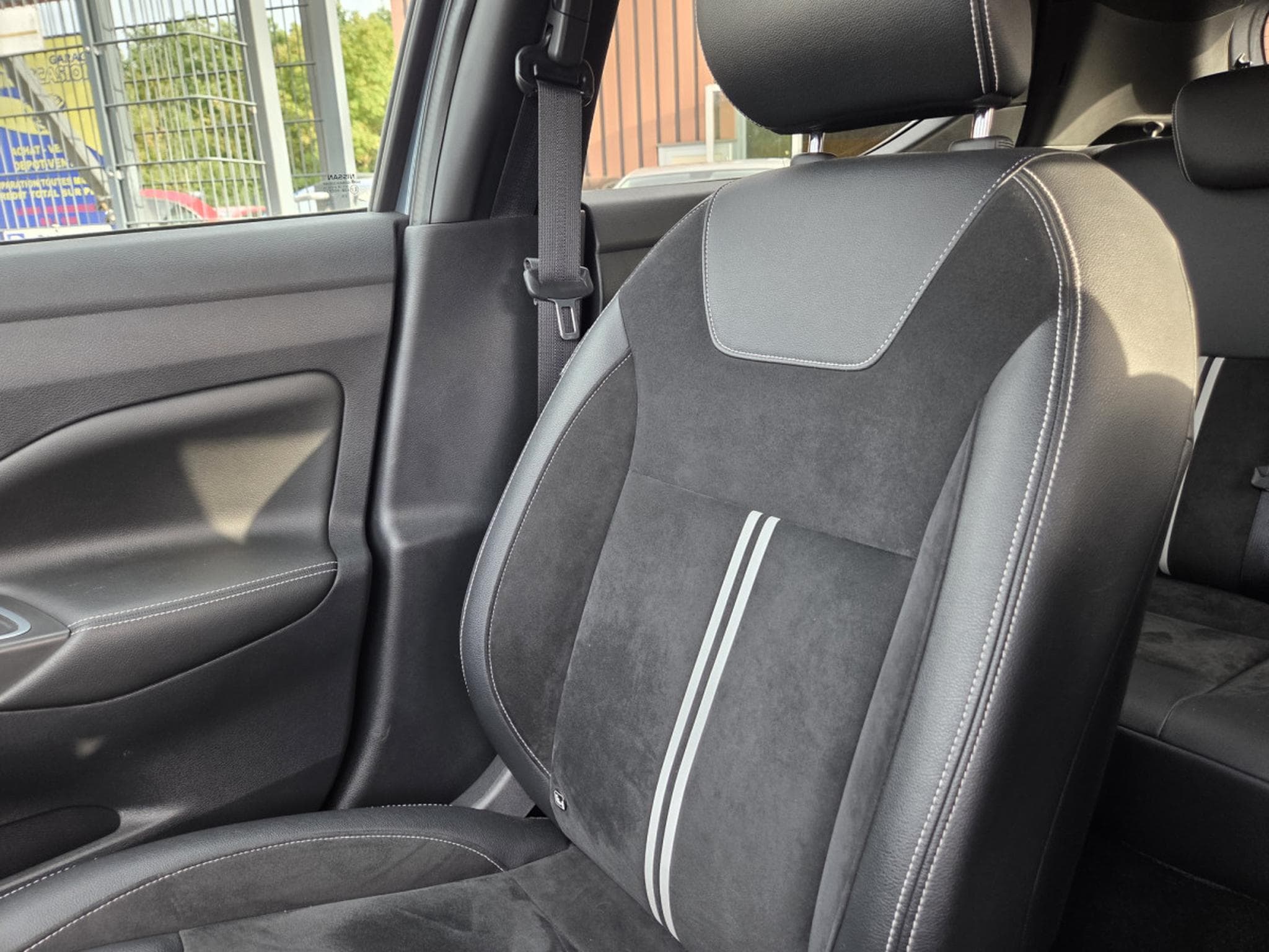 Nissan Micra N-SPORT (2021) - Photo 17