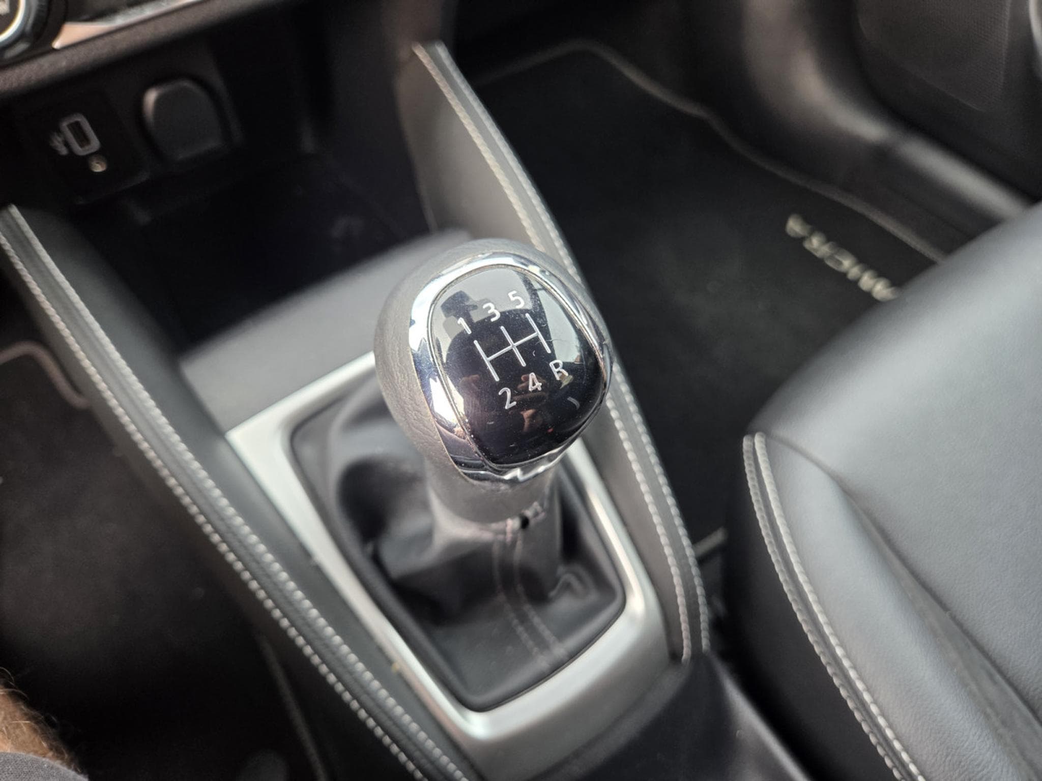 Nissan Micra N-SPORT (2021) - Photo 15