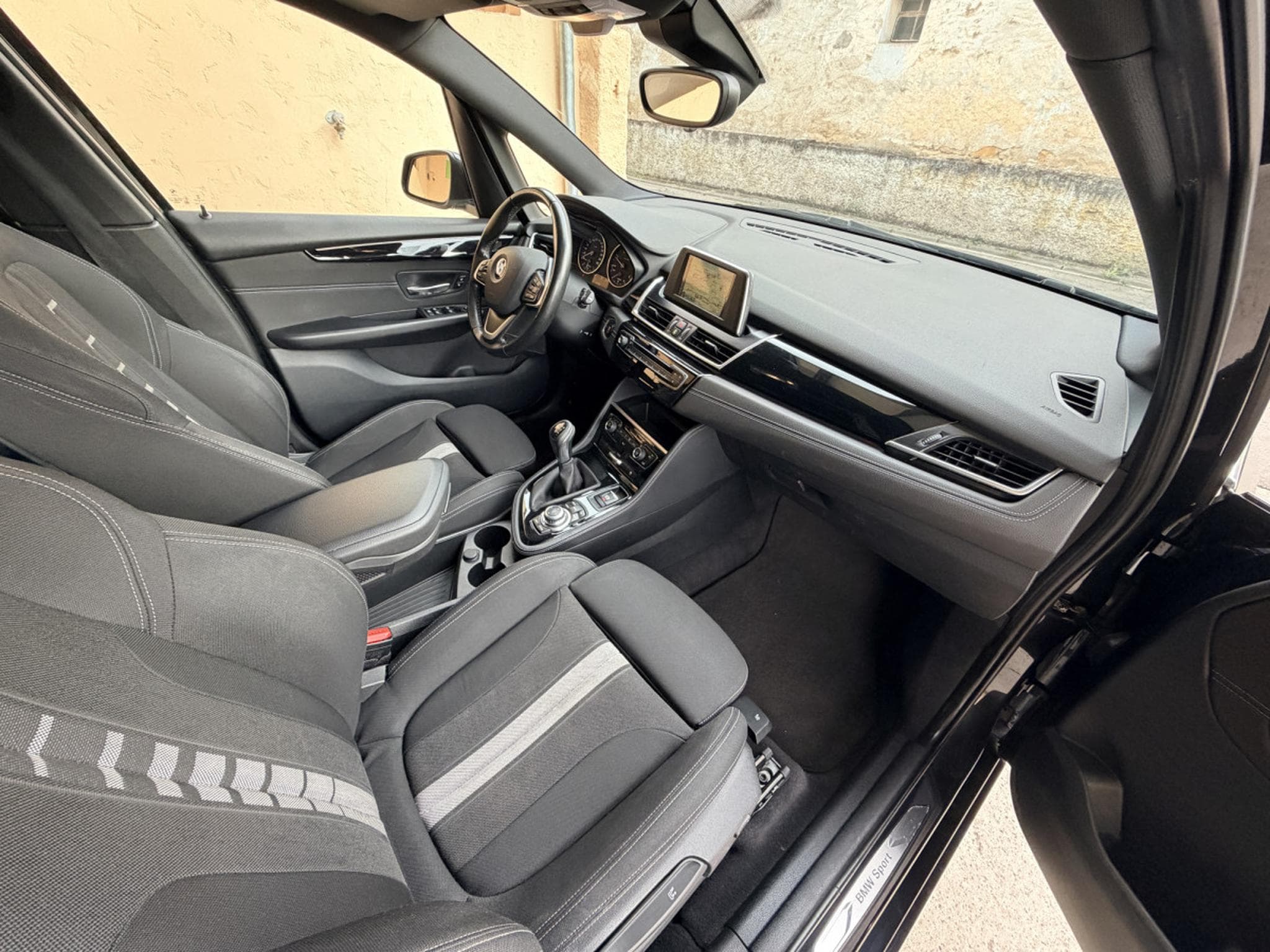 BMW 218 d SPORT LINE 150CV (2017) - Photo 6