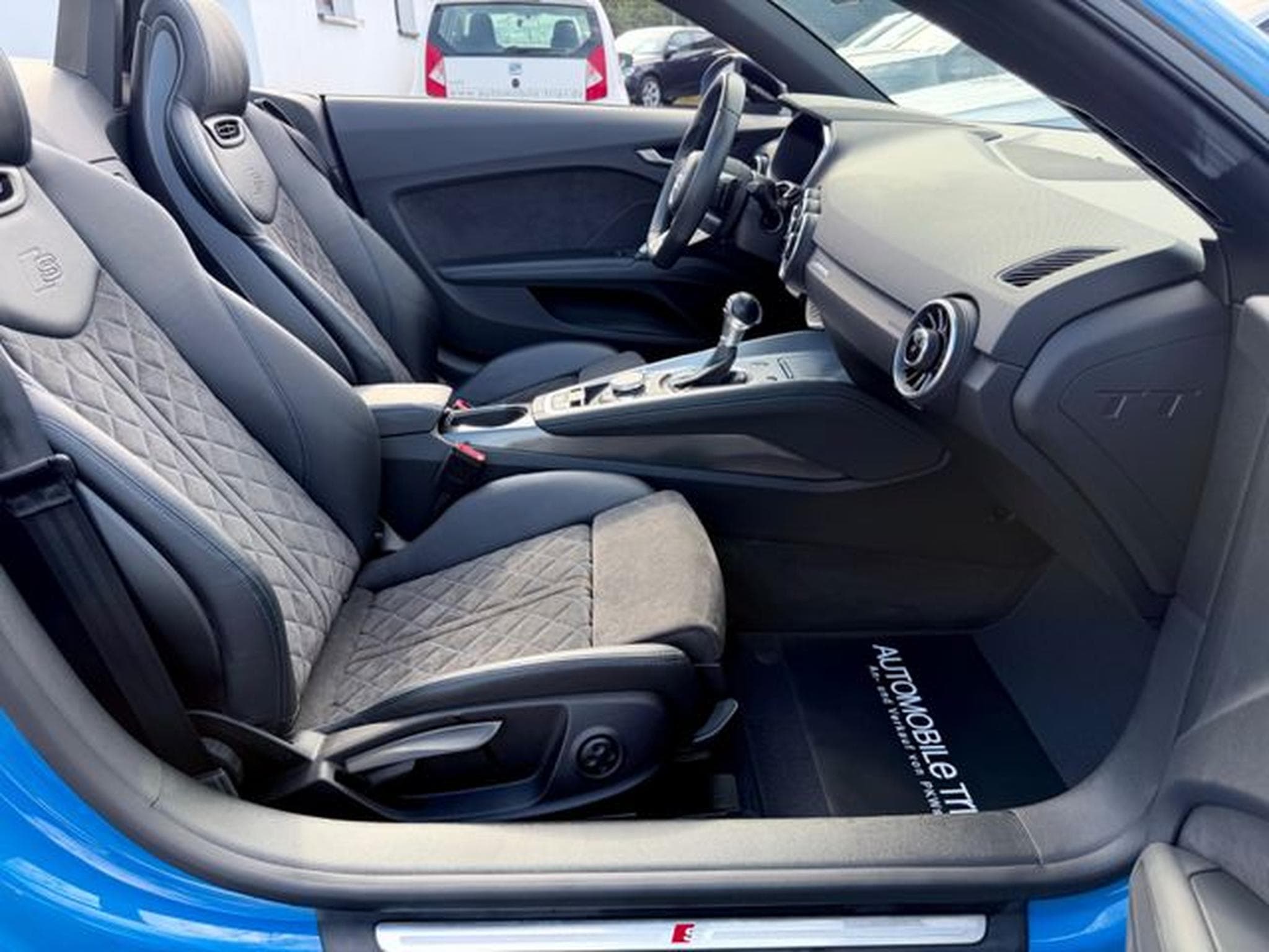 Audi TT TT Roadster 45 TFSI quattro S line competition (2020) - Photo 12