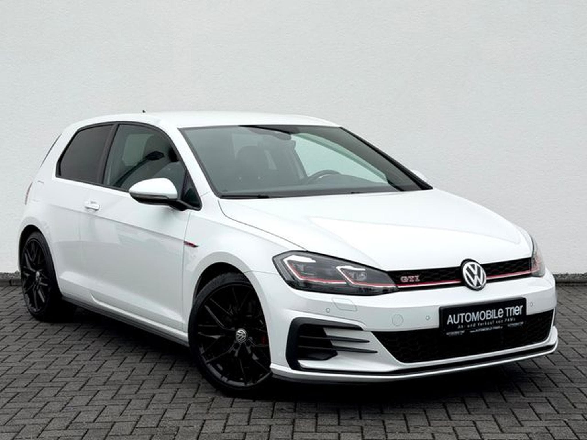 VW Golf Golf 7 Lim. GTI Performance /LED/CAM/CARPLAY/ (2019) - Photo 3
