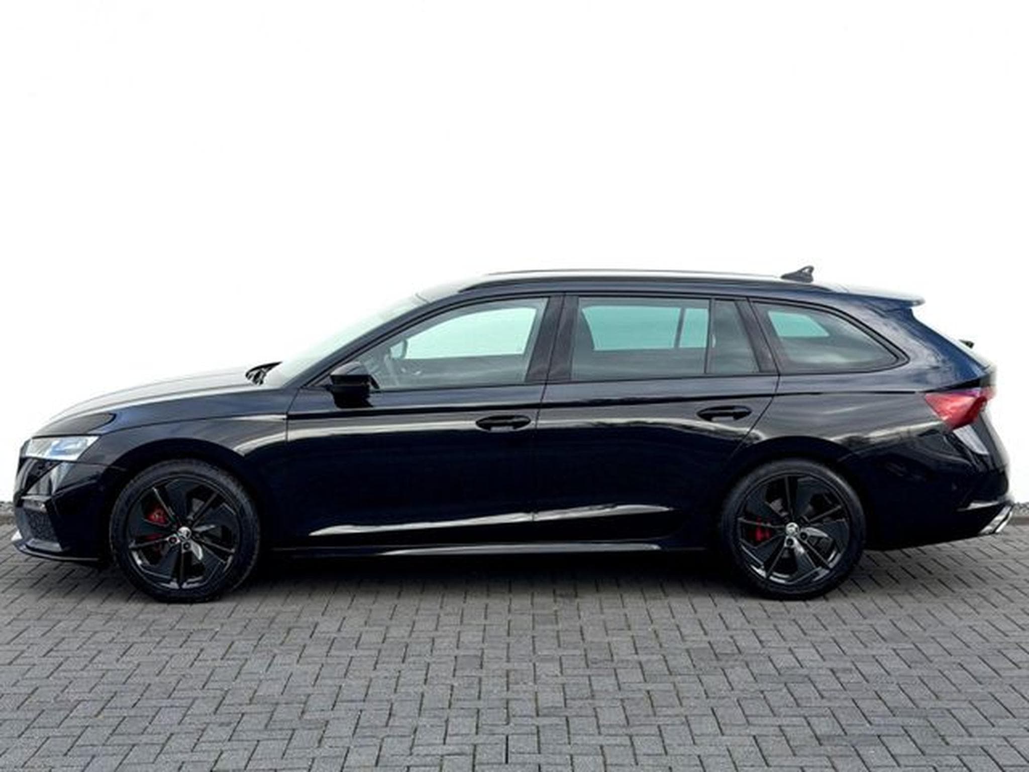 Skoda Octavia Octavia Combi RS 2.0 TDI DSG/ LED/ACC/CAM/1.HAND (2022) - Photo 8