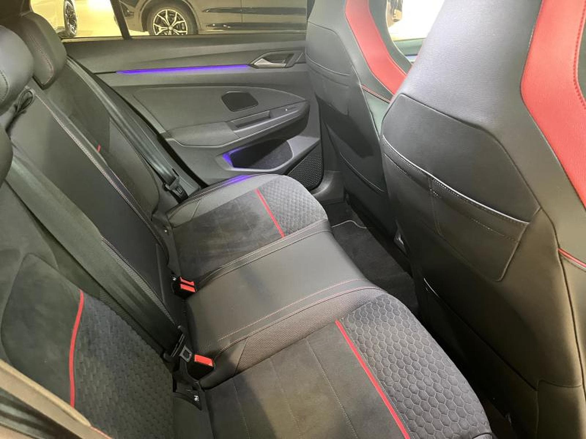 VW Golf 2.0 TSI GTI Clubsport (2022) - Photo 11