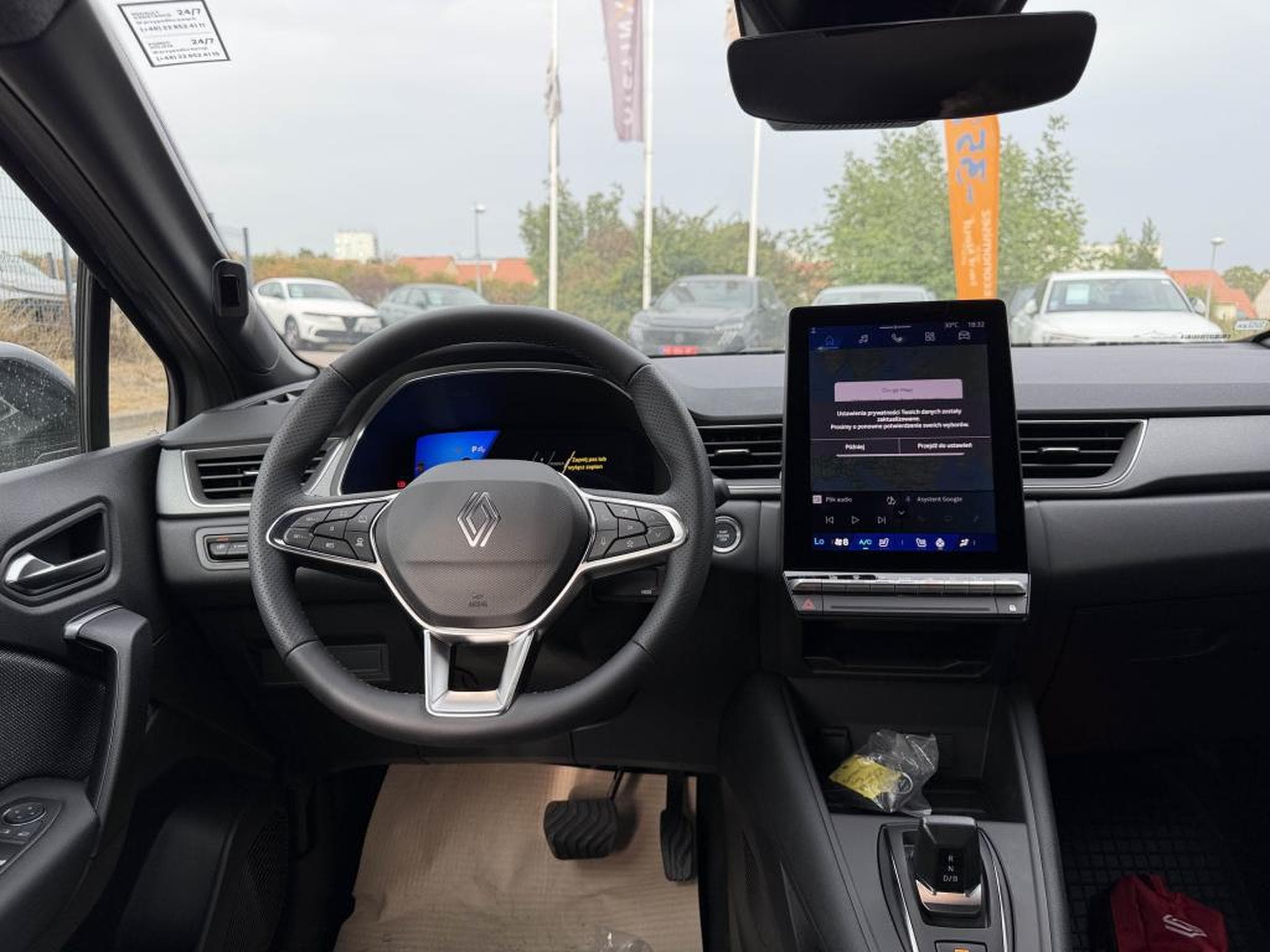 Renault SYMBIOZ 1.8 E-TECH FULL HYBRID 160 TECHNO (2026) - Photo 9