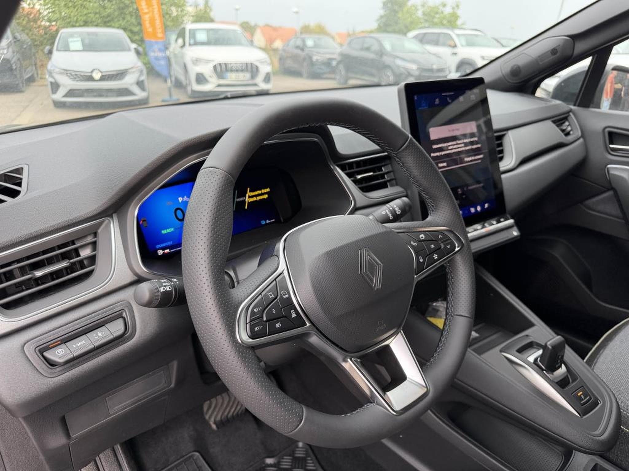 Renault SYMBIOZ 1.8 E-TECH FULL HYBRID 160 TECHNO (2026) - Photo 11