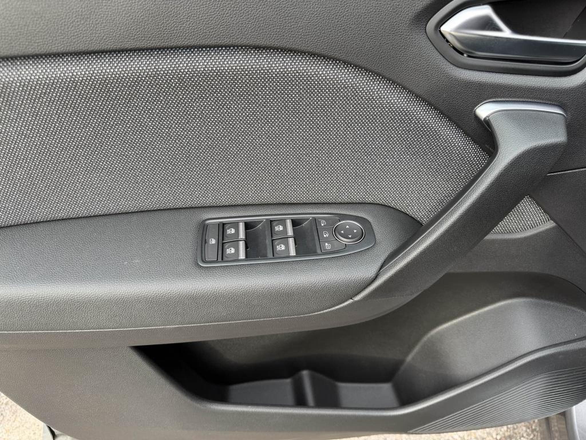 Renault SYMBIOZ 1.8 E-TECH FULL HYBRID 160 TECHNO (2026) - Photo 12