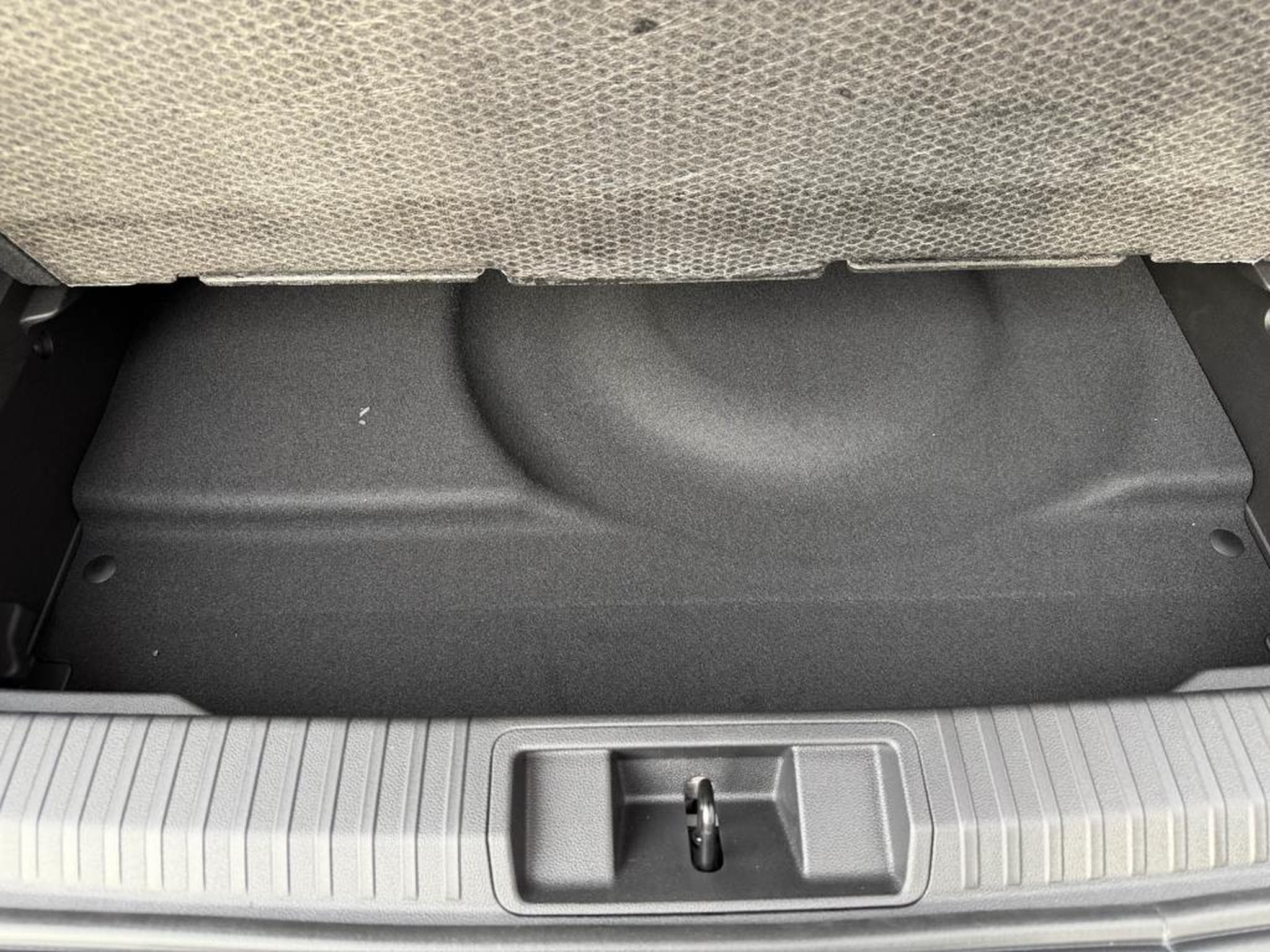 Renault SYMBIOZ 1.8 E-TECH FULL HYBRID 160 TECHNO (2026) - Photo 18