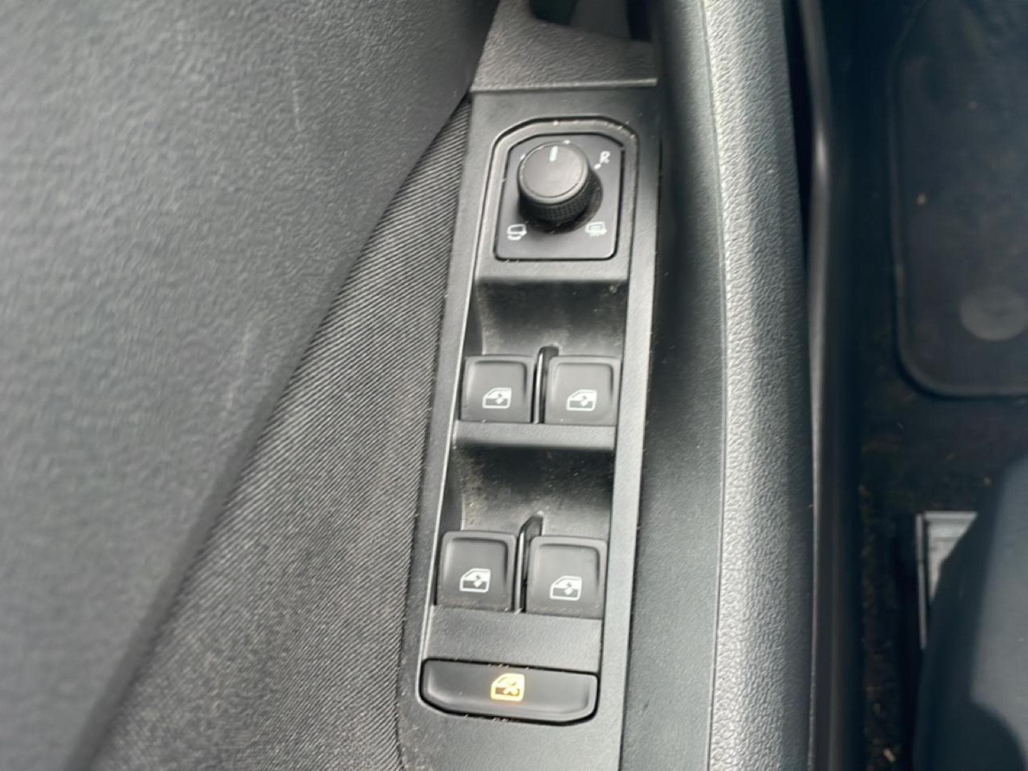 Skoda KAMIQ 1.0 TSI 116 SELECTION DSG7 (2025) - Photo 11