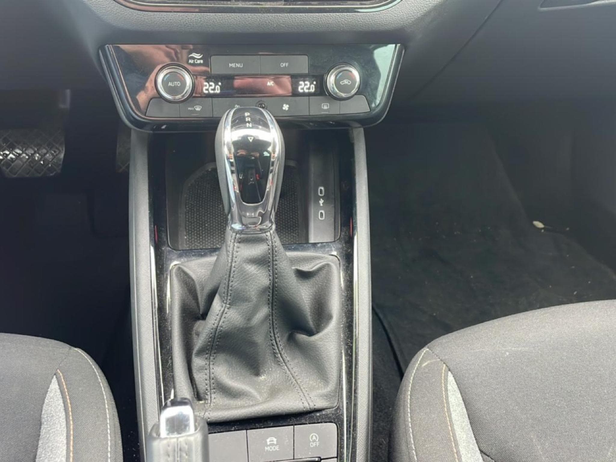 Skoda KAMIQ 1.0 TSI 116 SELECTION DSG7 (2025) - Photo 19