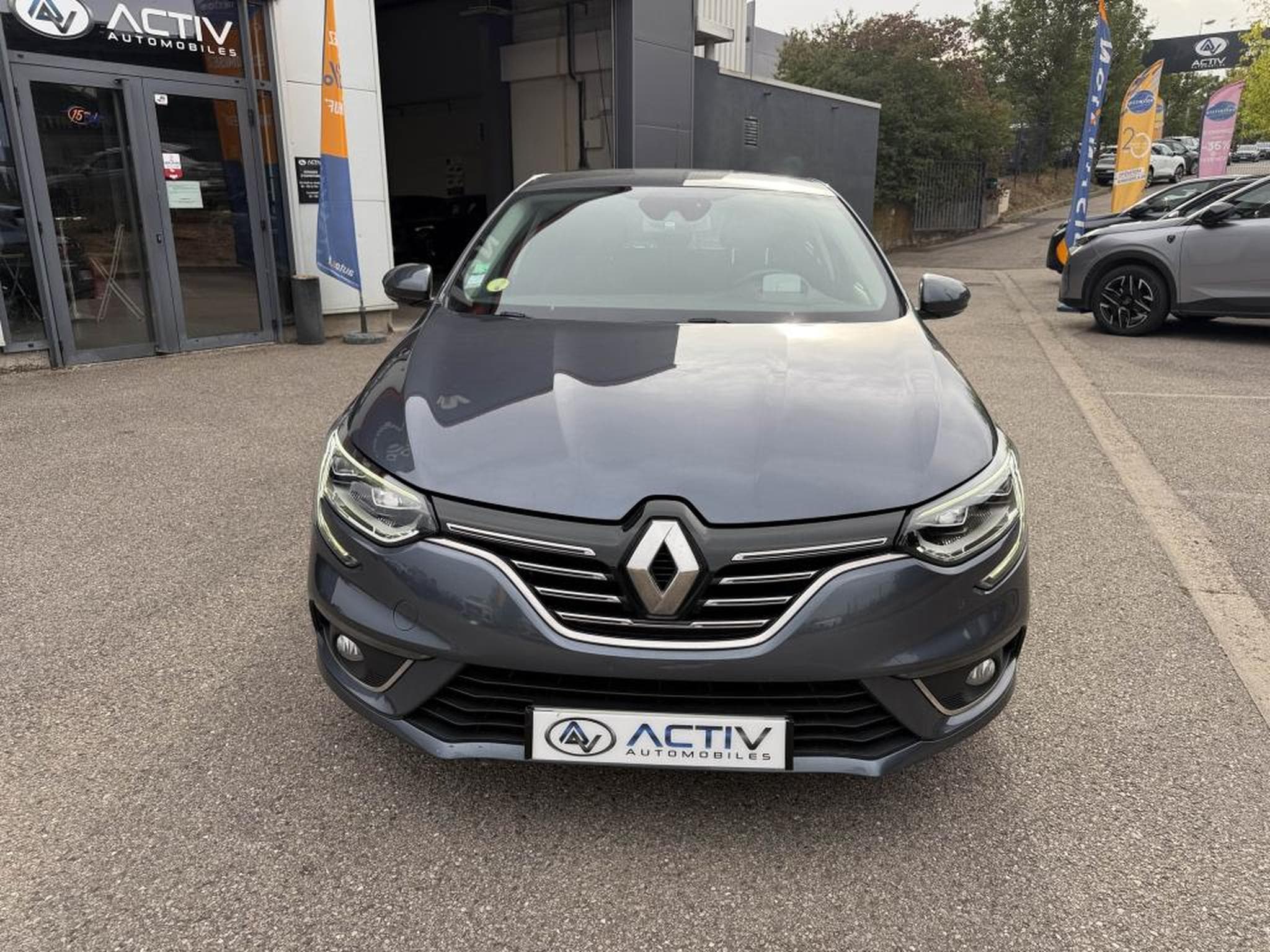 Renault Megane 1.6 DCI 130 INTENS (2017) - Photo 2