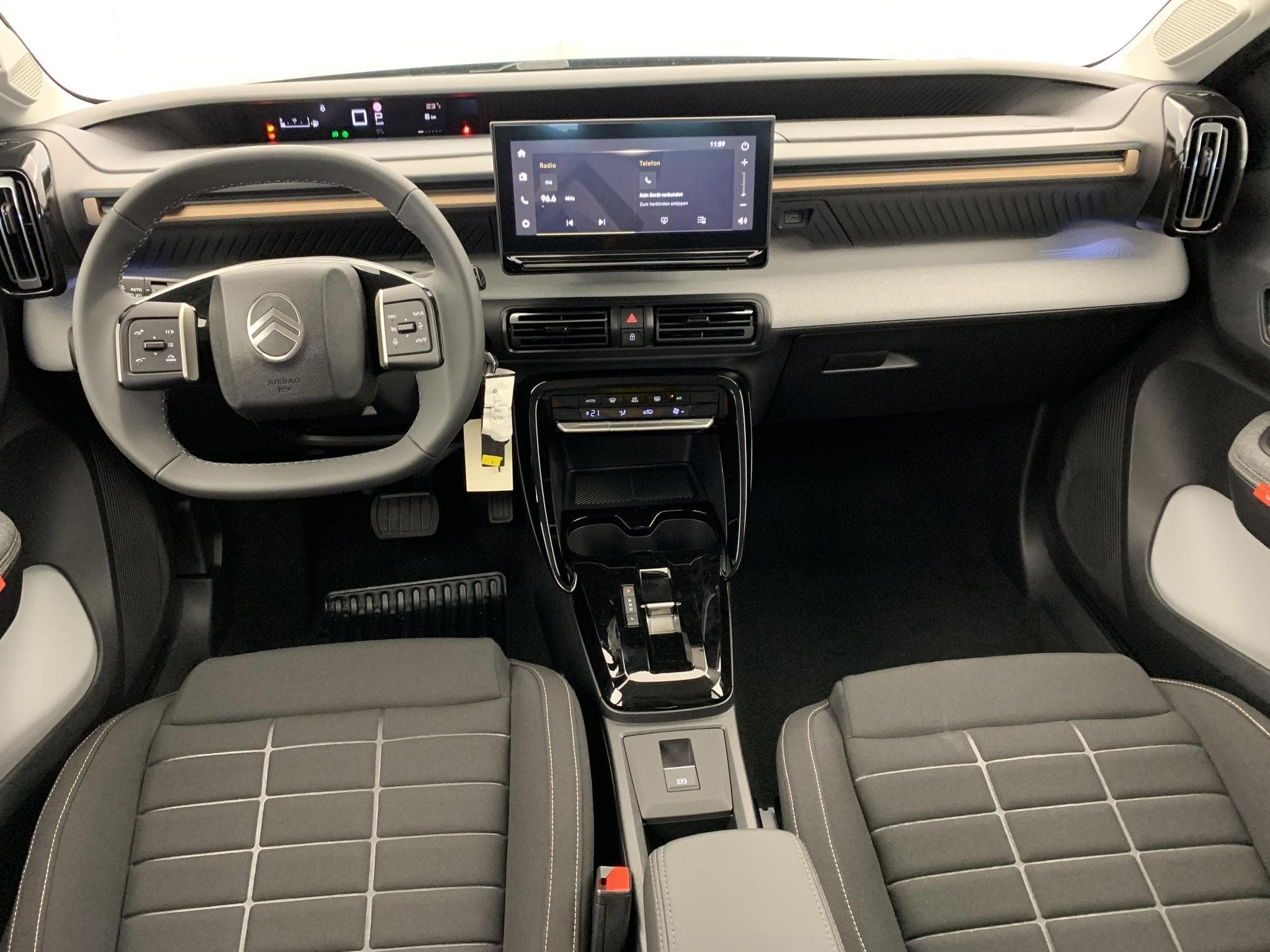 CitroëN C3 Aircross Hybride 145 ch Aut Plus (2026) - Photo 13