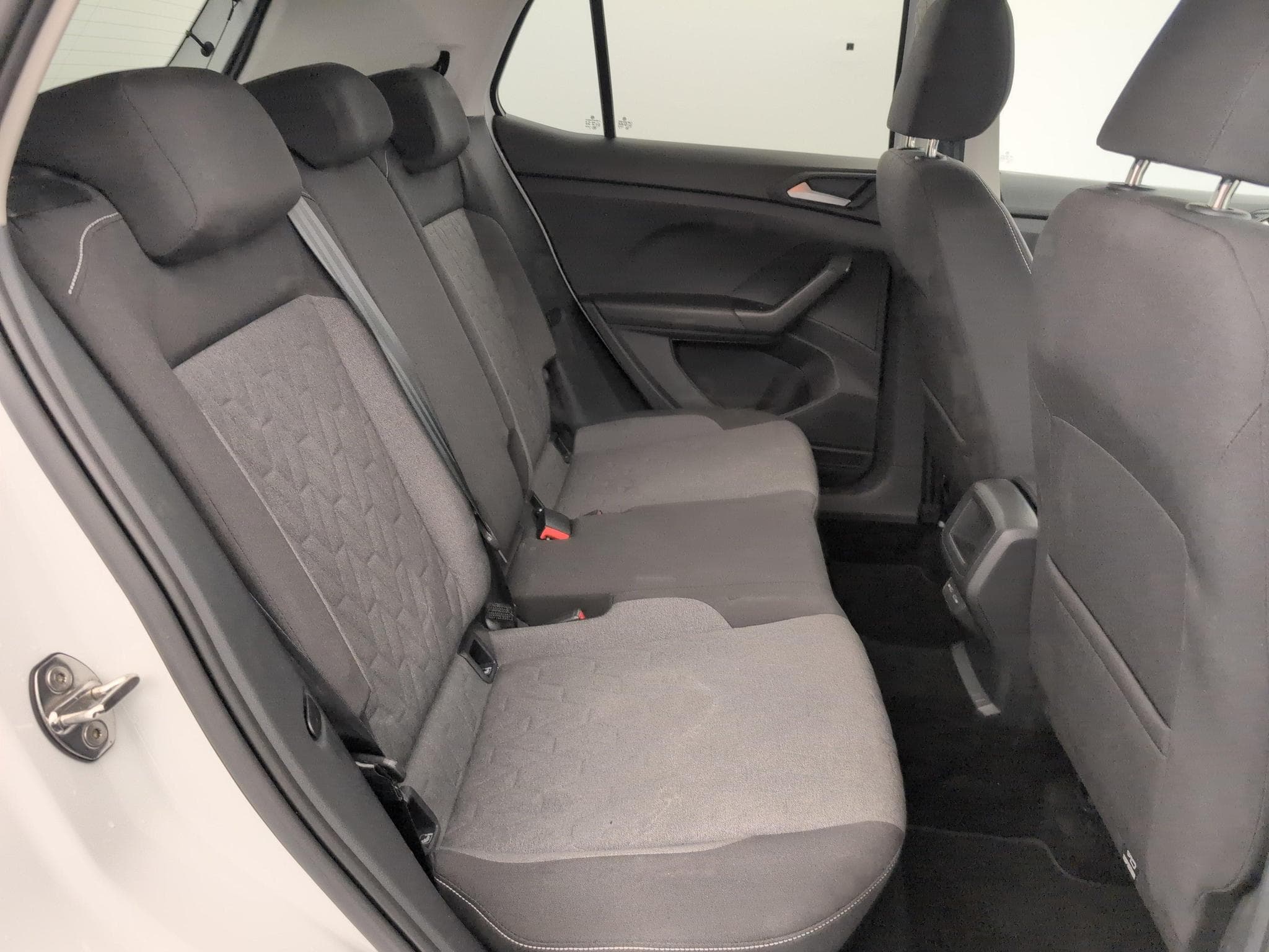 VW T-cross 1.0 TSI 116 Start/Stop BVM6 VW Edition (2025) - Photo 10