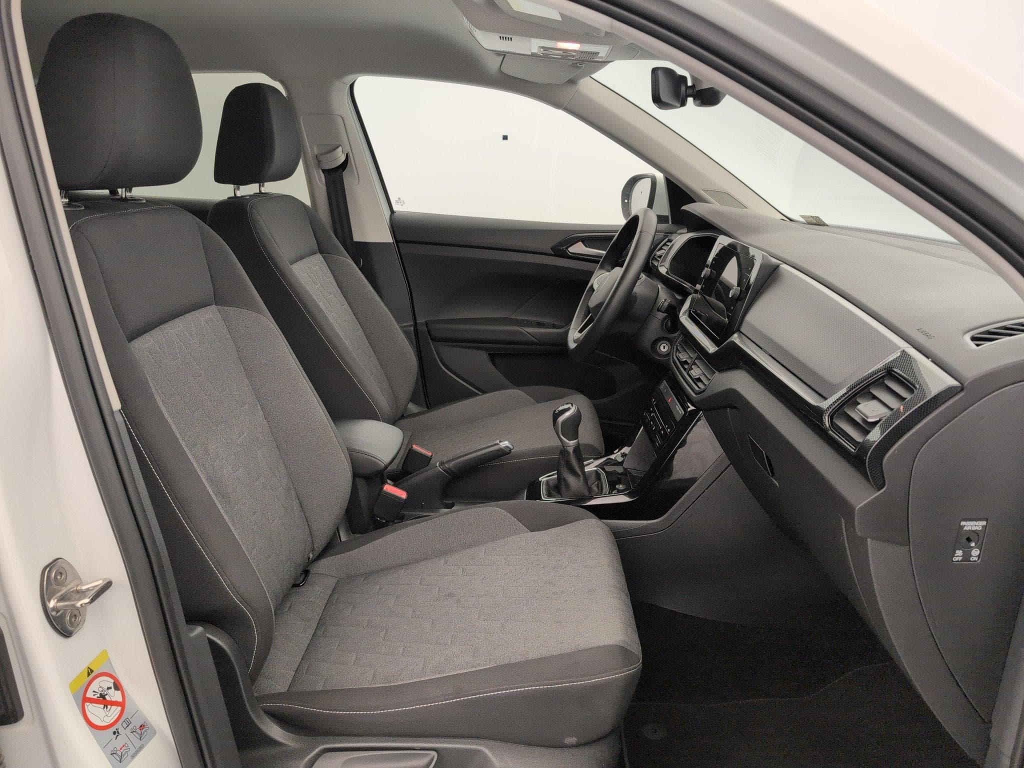 VW T-cross 1.0 TSI 116 Start/Stop BVM6 VW Edition (2025) - Photo 9