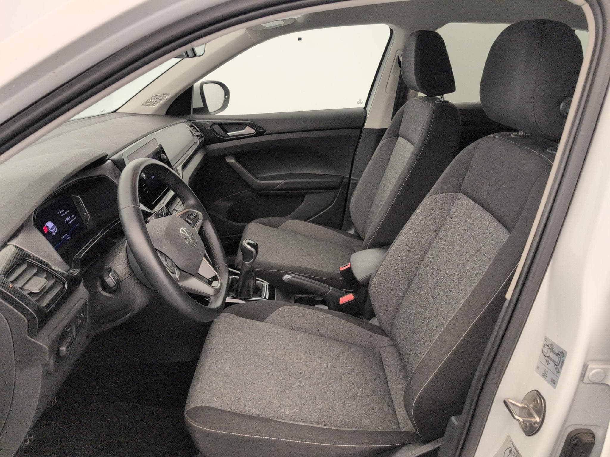 VW T-cross 1.0 TSI 116 Start/Stop BVM6 VW Edition (2025) - Photo 16