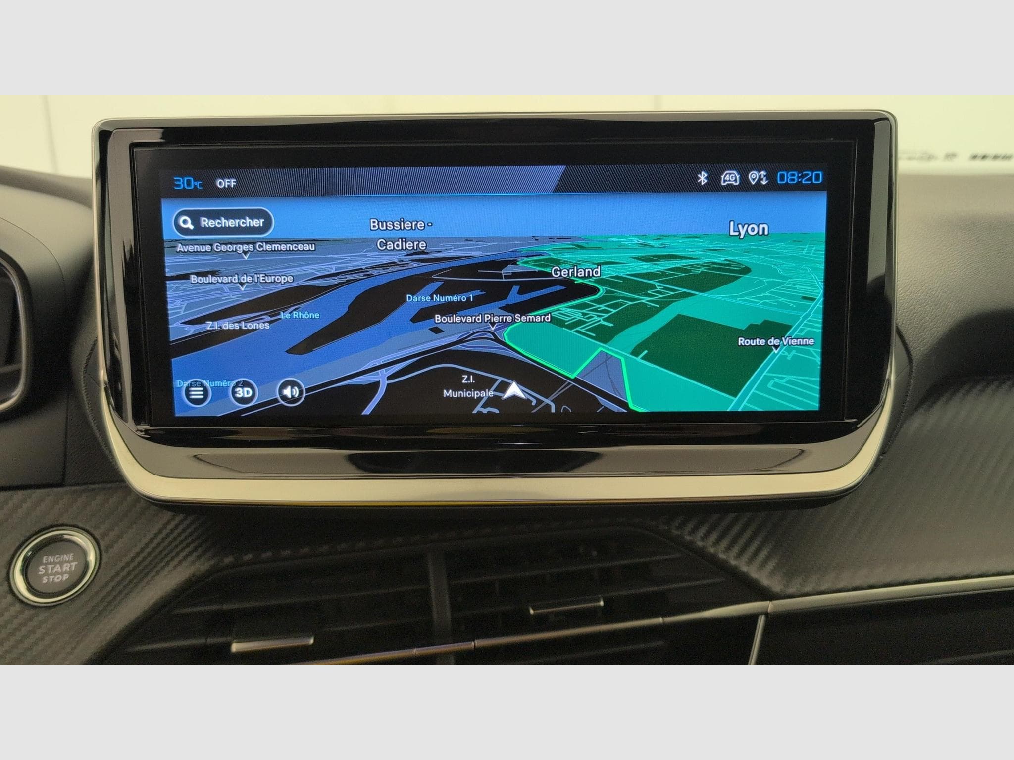 Peugeot 2008 100 S&S BVM6 Allure (2025) - Photo 17