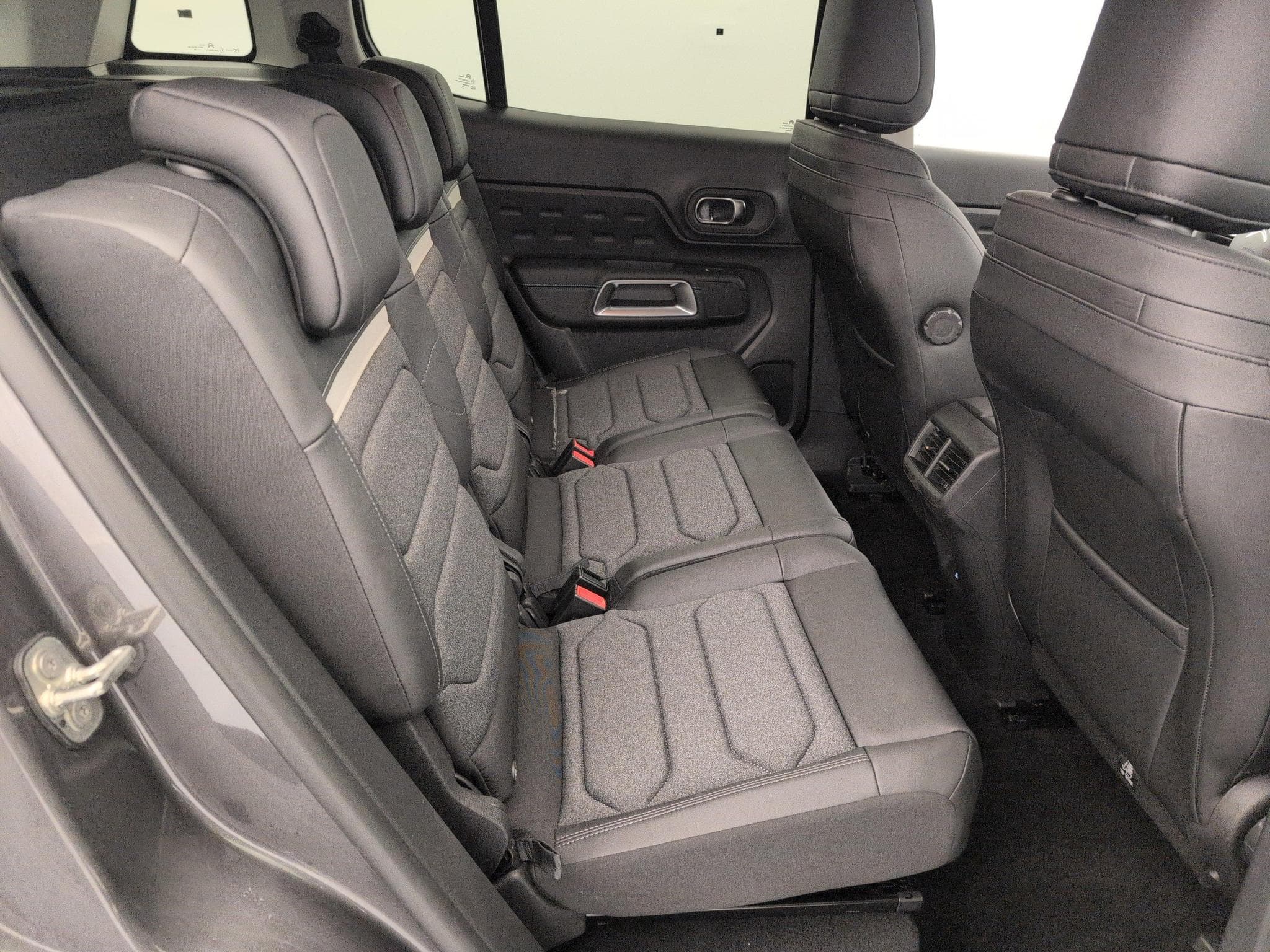 CitroëN C5 Aircross Hybride 145 e-DCS6 Max (2025) - Photo 10