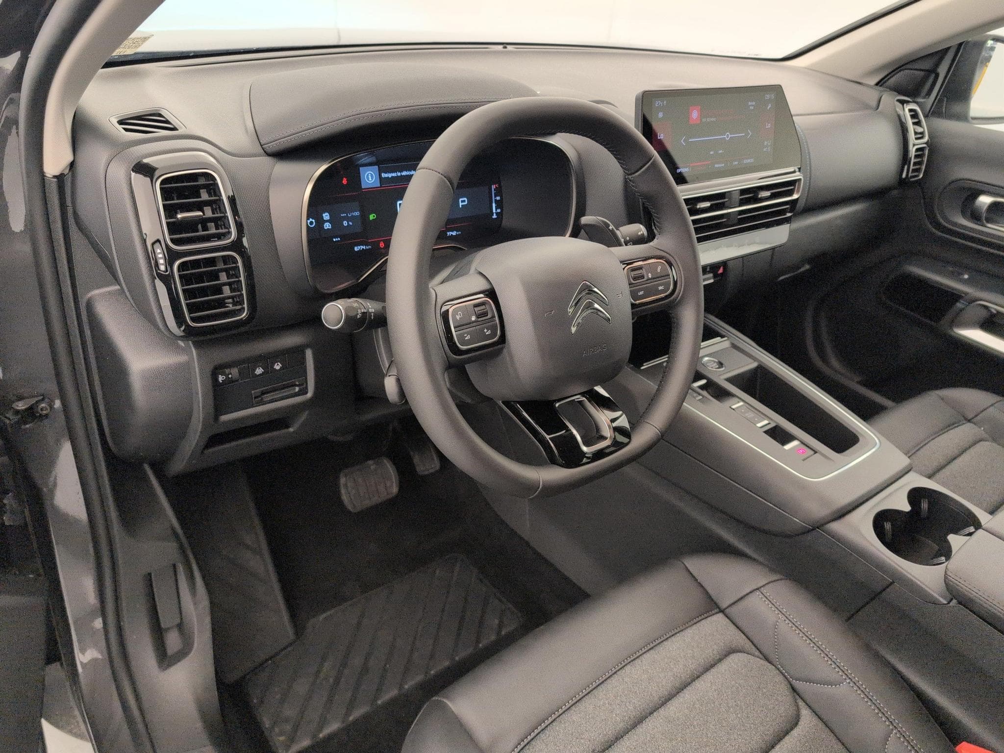 CitroëN C5 Aircross Hybride 145 e-DCS6 Max (2025) - Photo 15