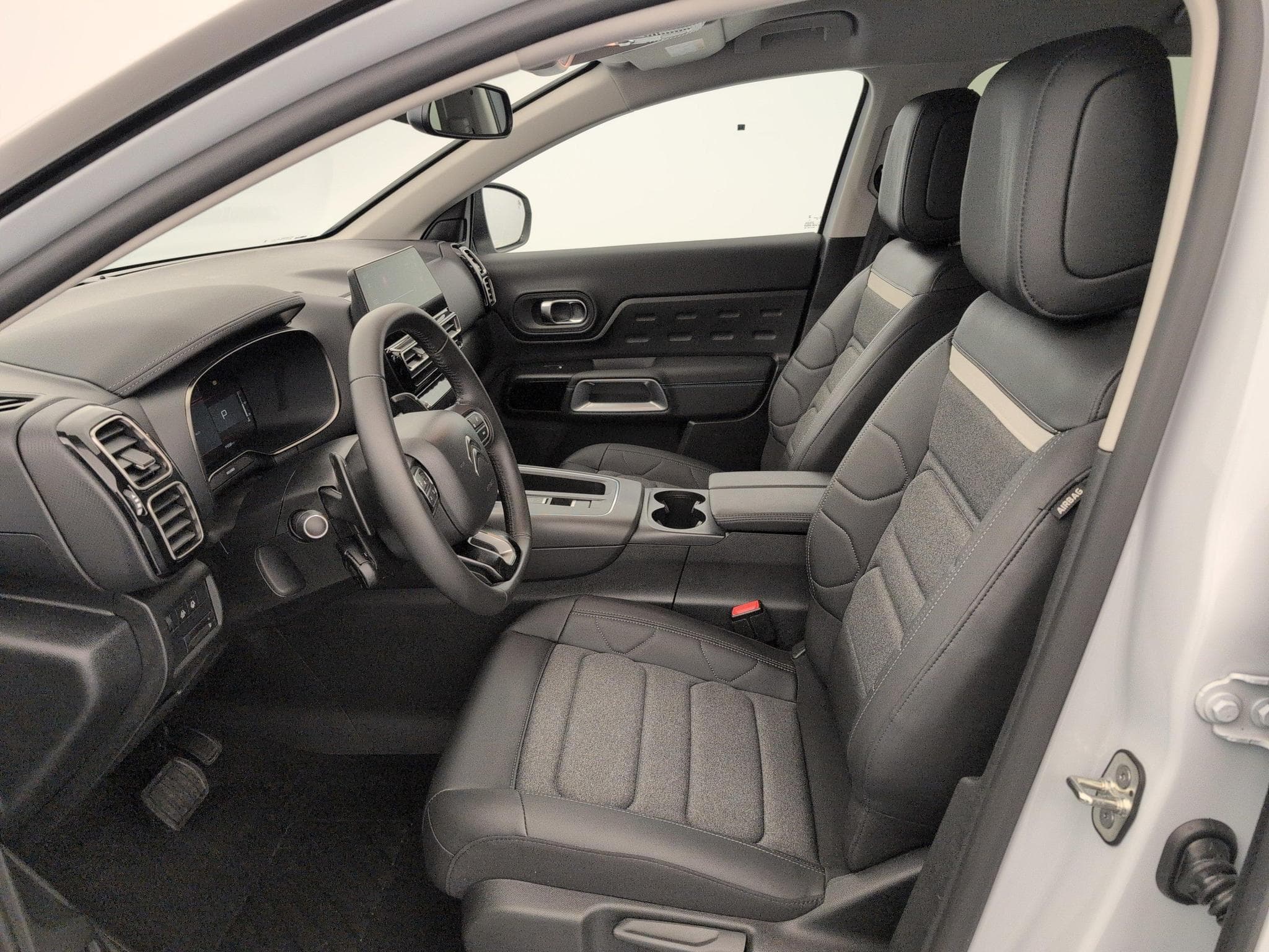 CitroëN C5 Aircross Hybride 145 e-DCS6 Max (2025) - Photo 16