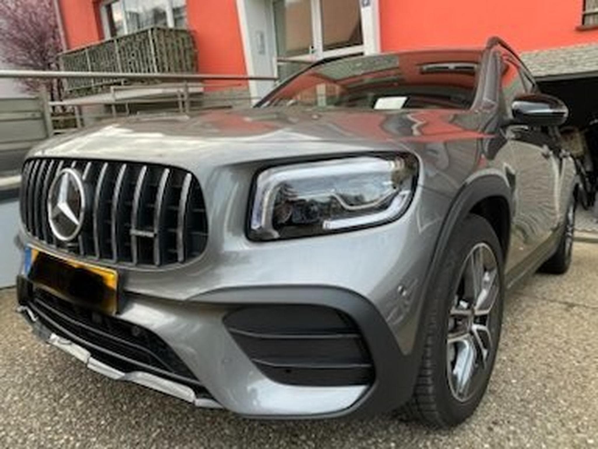 Mercedes GLB 35 AMG 4 matic (2023) - Photo 4