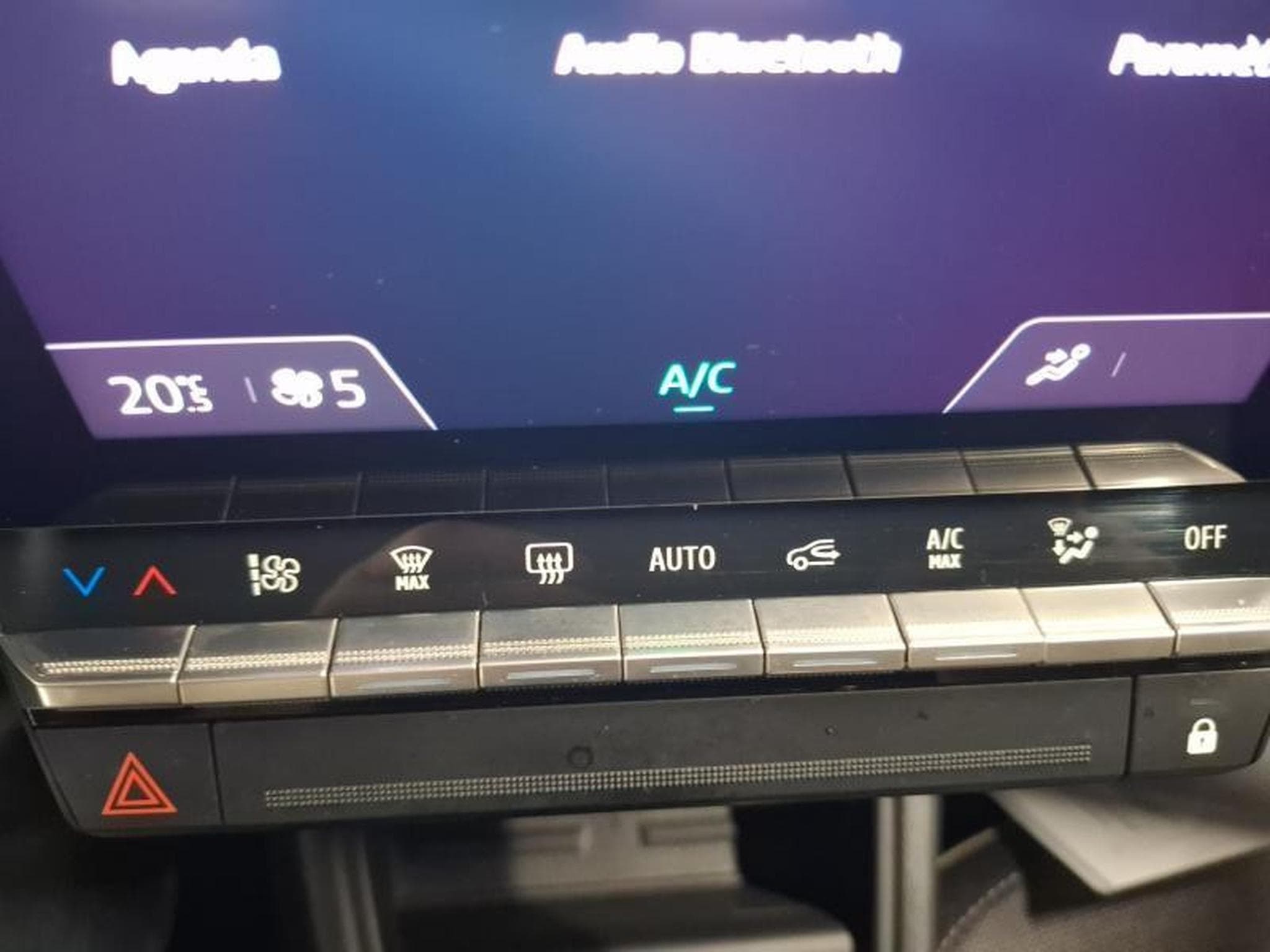 Renault Captur 1.0 Tce Techno GPF (2025) - Foto 12