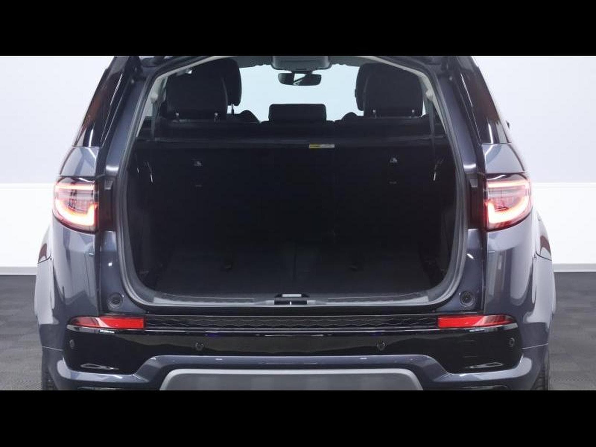Land-Rover Discovery Sport D165 S AWD AUTO (2024) - Foto 6