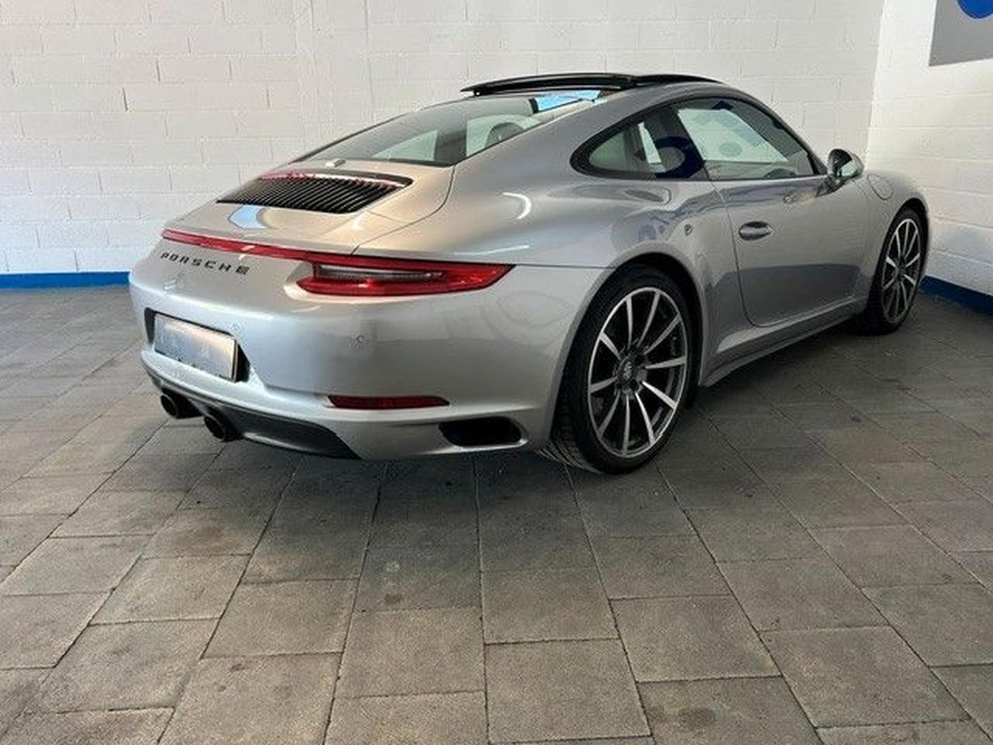Porsche 911 911 Carrera 4 S - panorama - chrono (2016) - Photo 3
