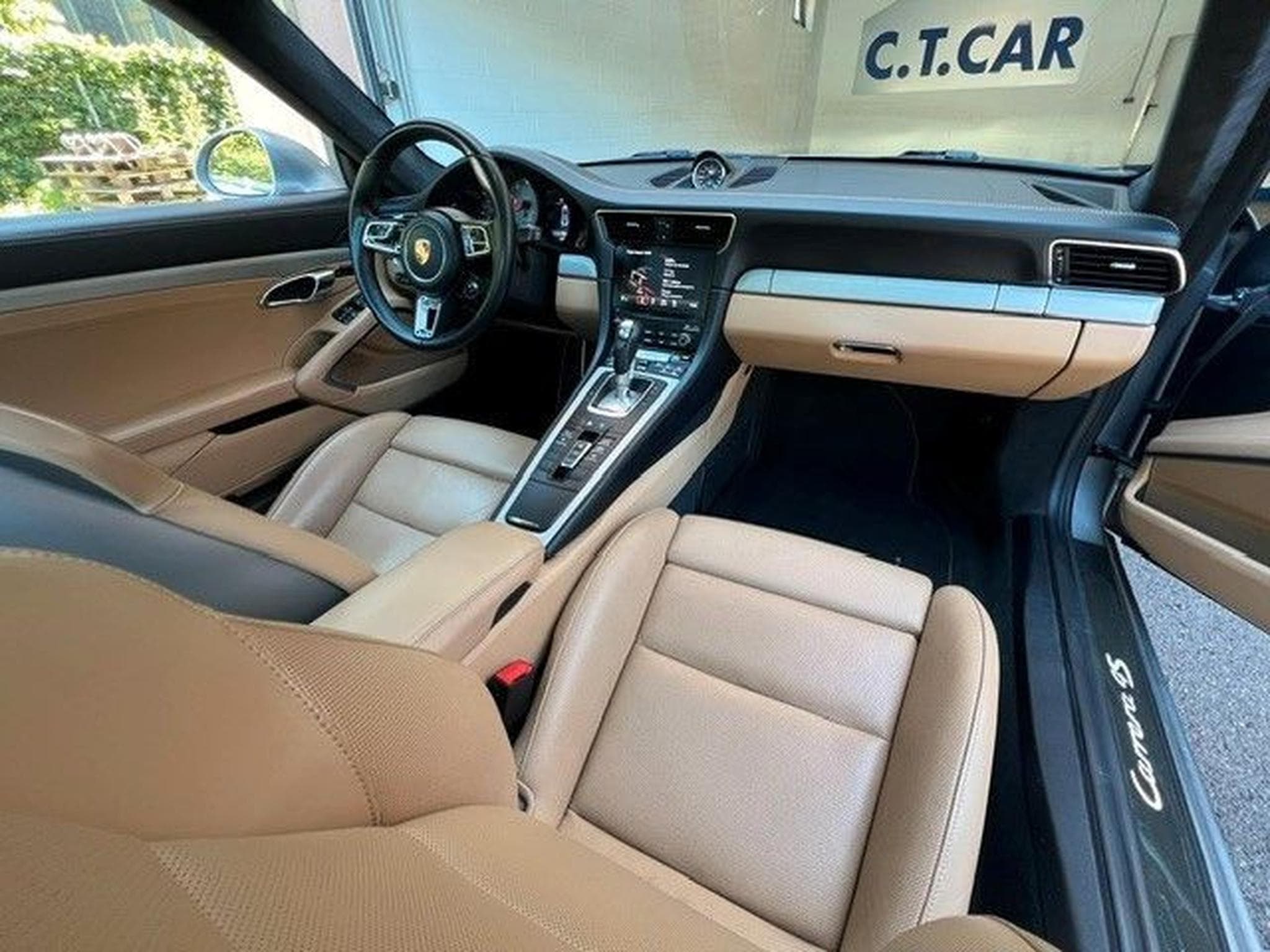 Porsche 911 911 Carrera 4 S - panorama - chrono (2016) - Photo 7