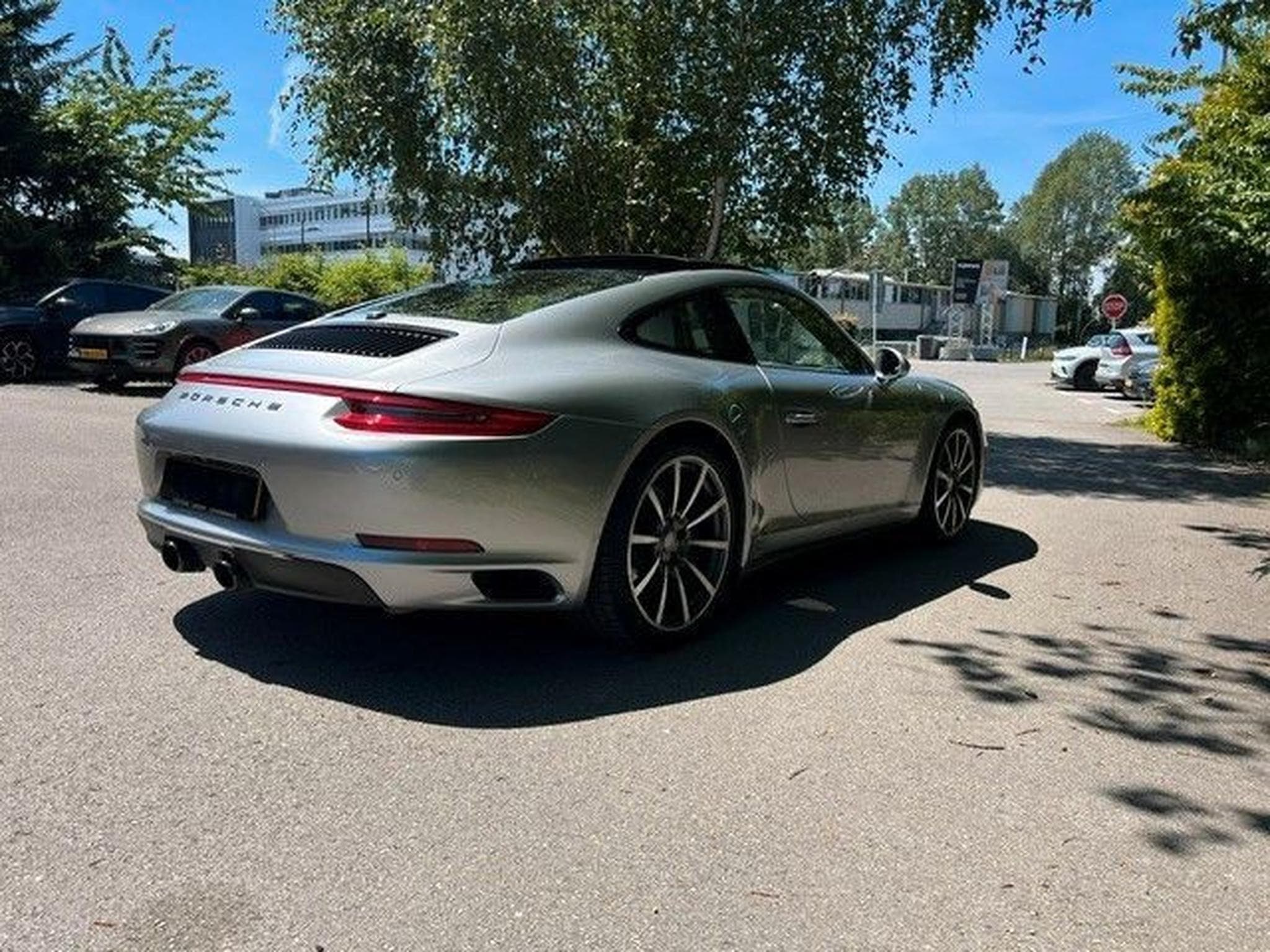 Porsche 911 911 Carrera 4 S - panorama - chrono (2016) - Photo 18