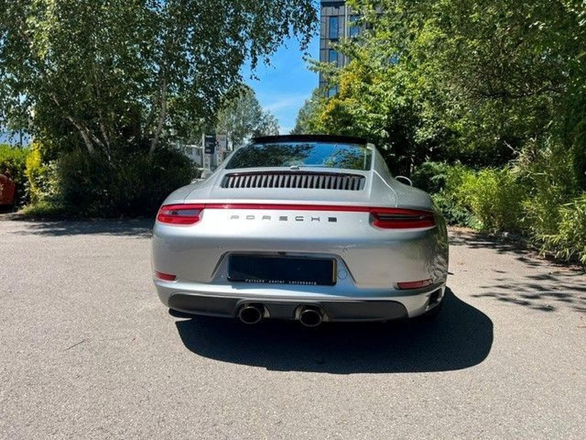 Porsche 911 911 Carrera 4 S - panorama - chrono (2016) - Photo 20