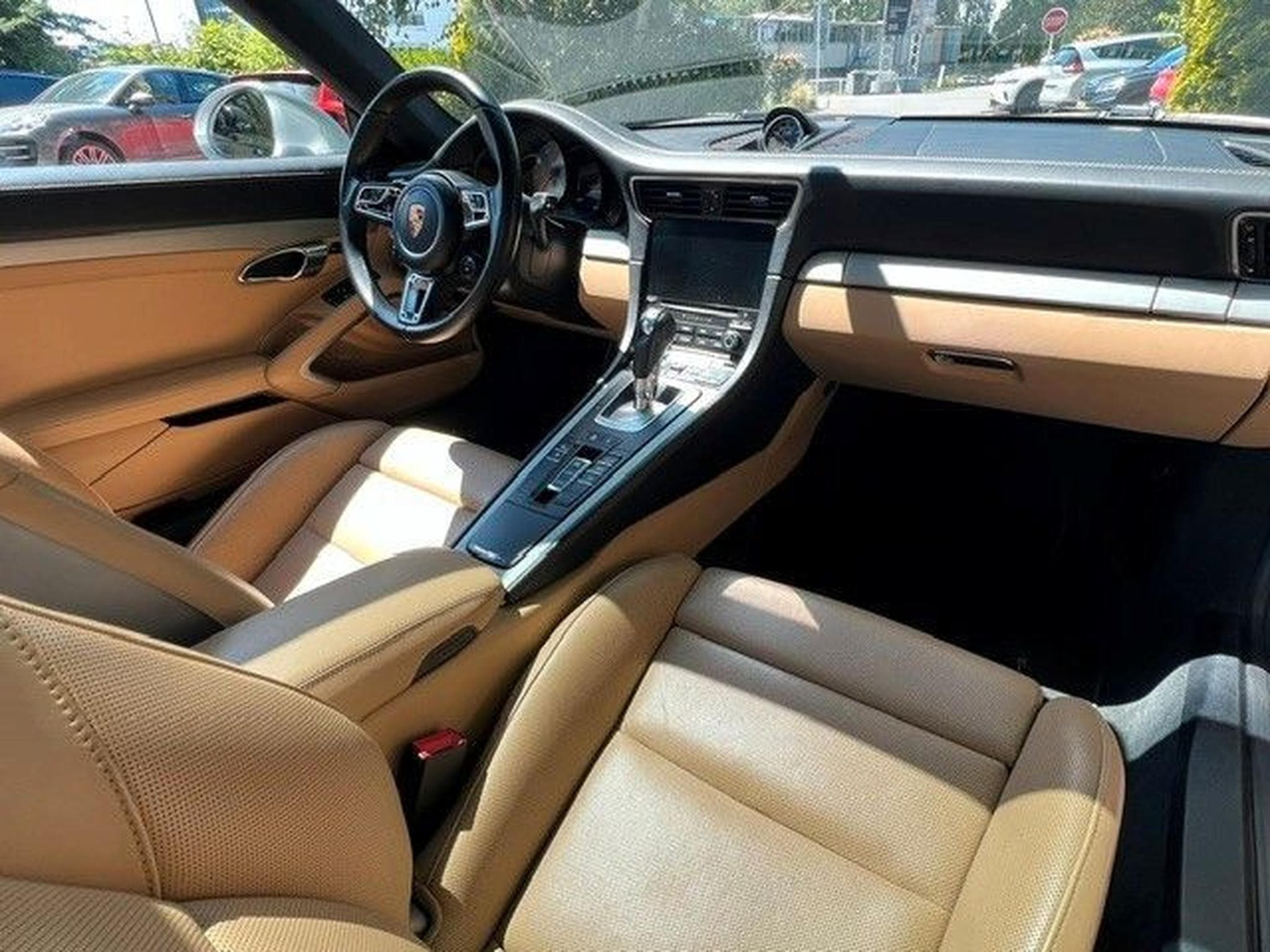 Porsche 911 911 Carrera 4 S - panorama - chrono (2016) - Photo 23