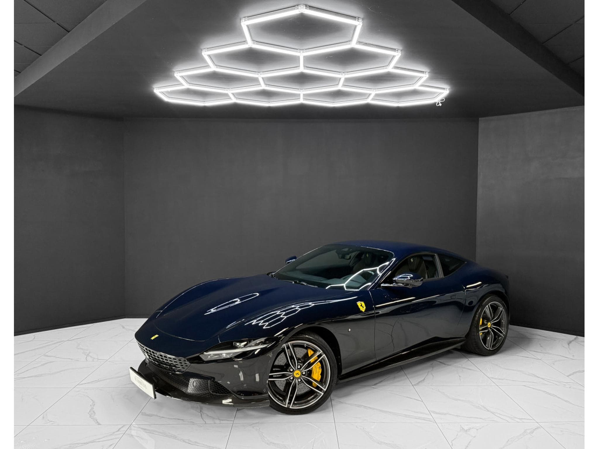 Ferrari Roma 3.9 T V8 DCT / FULL CARBON / ADAS / Magn.Ride (2023) - Photo 1