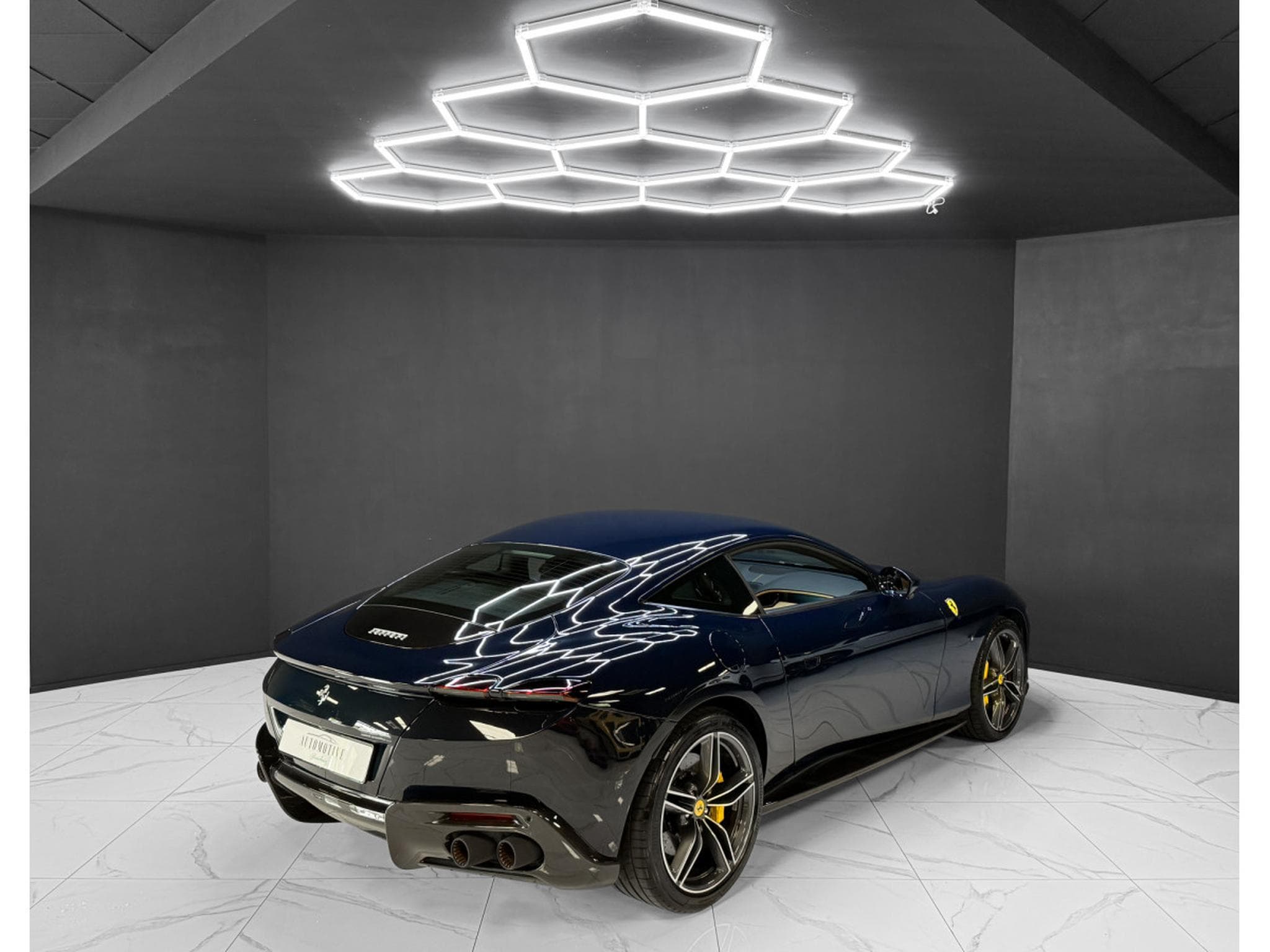 Ferrari Roma 3.9 T V8 DCT / FULL CARBON / ADAS / Magn.Ride (2023) - Photo 5
