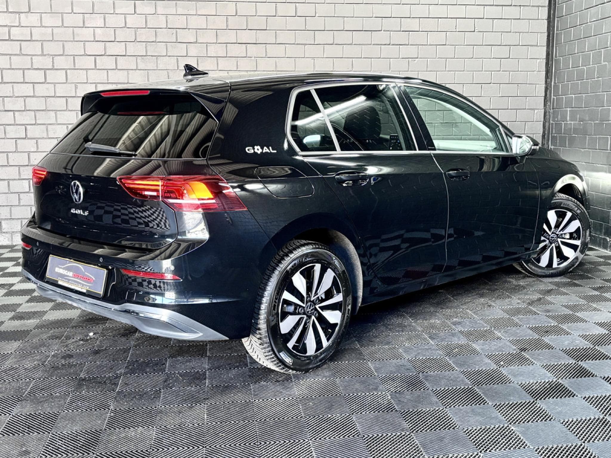 VW Golf Goal 2.0 TDI DSG7 150 CV ** Attelage ** Caméra ** (2025) - Photo 6