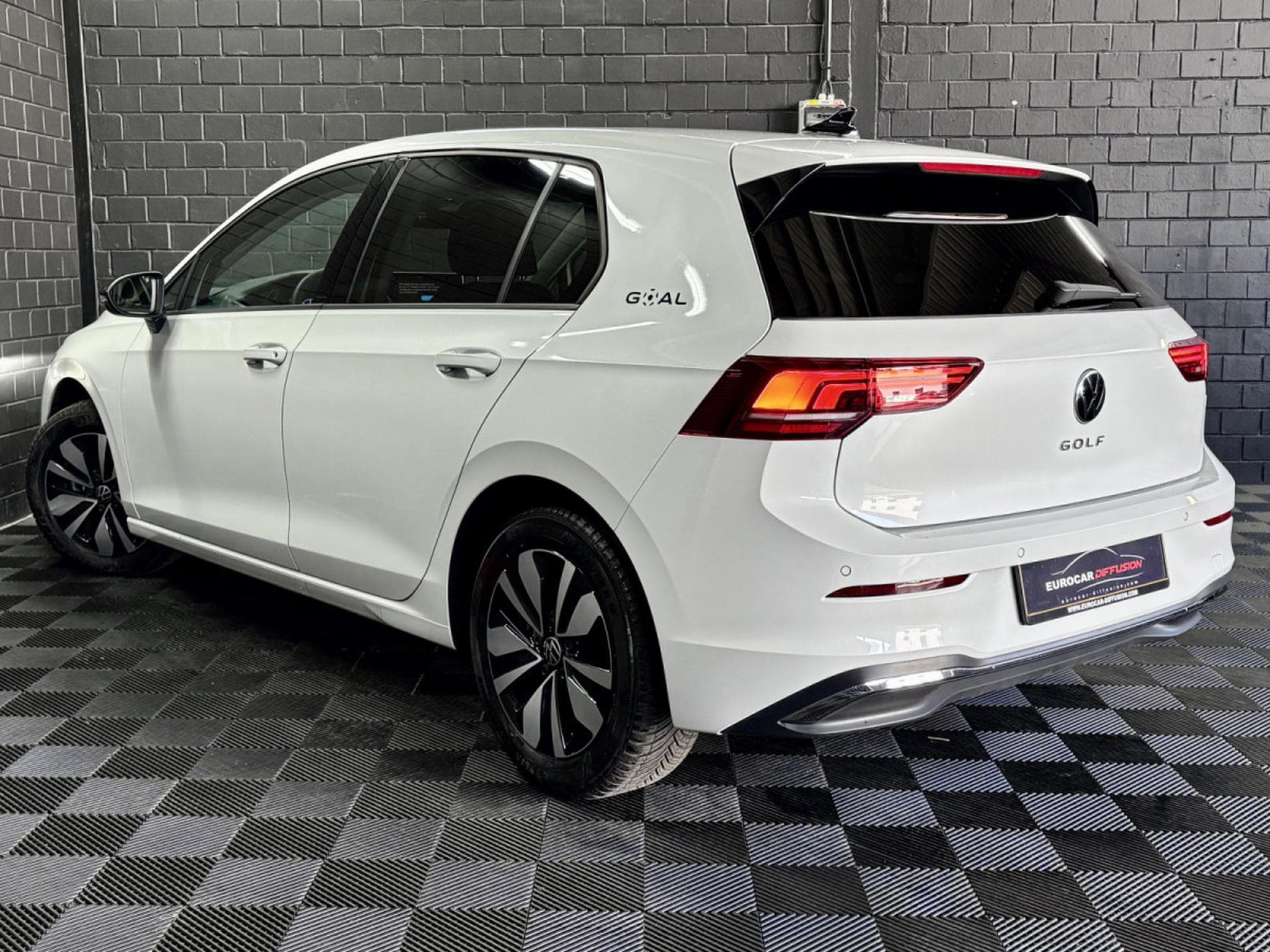 VW Golf Life GOAL 2.0 TDI 150 CV DSG 7 ***Caméra***Attelage*** (2025) - Photo 5