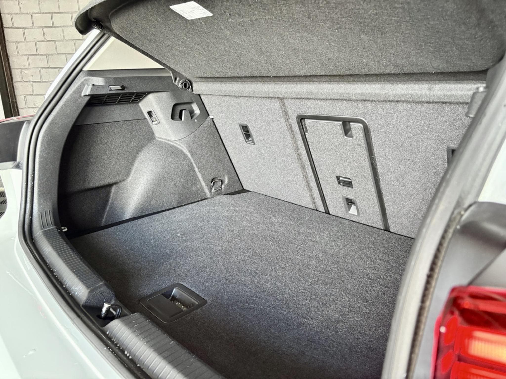 VW Golf Life GOAL 2.0 TDI 150 CV DSG 7 ***Caméra***Attelage*** (2025) - Photo 23