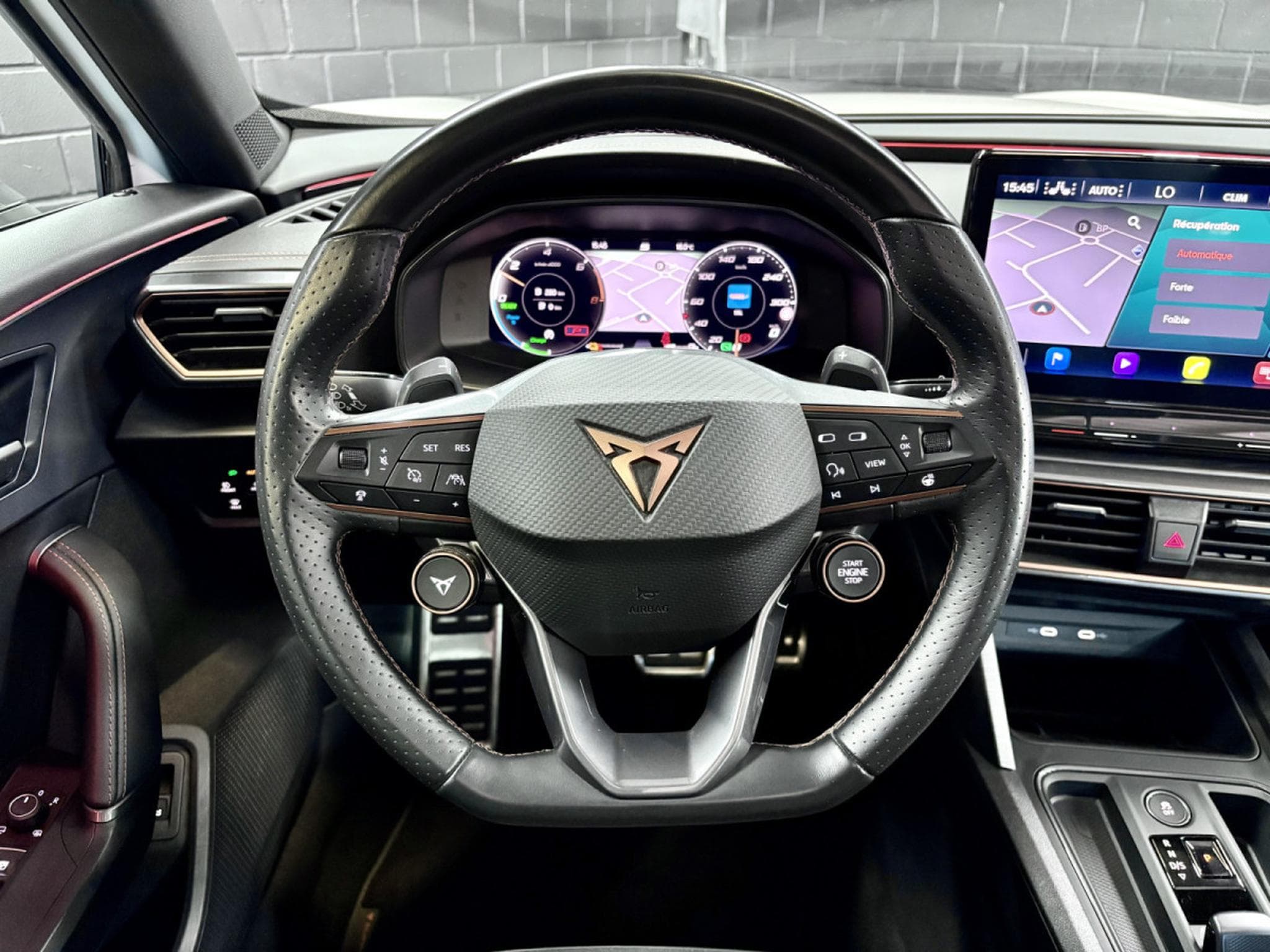 Cupra Formentor VZ 245CV PHEV eHybrid DSG6 *PANO* *ACC* HAYON * ATELLAGE* (2023) - Photo 9