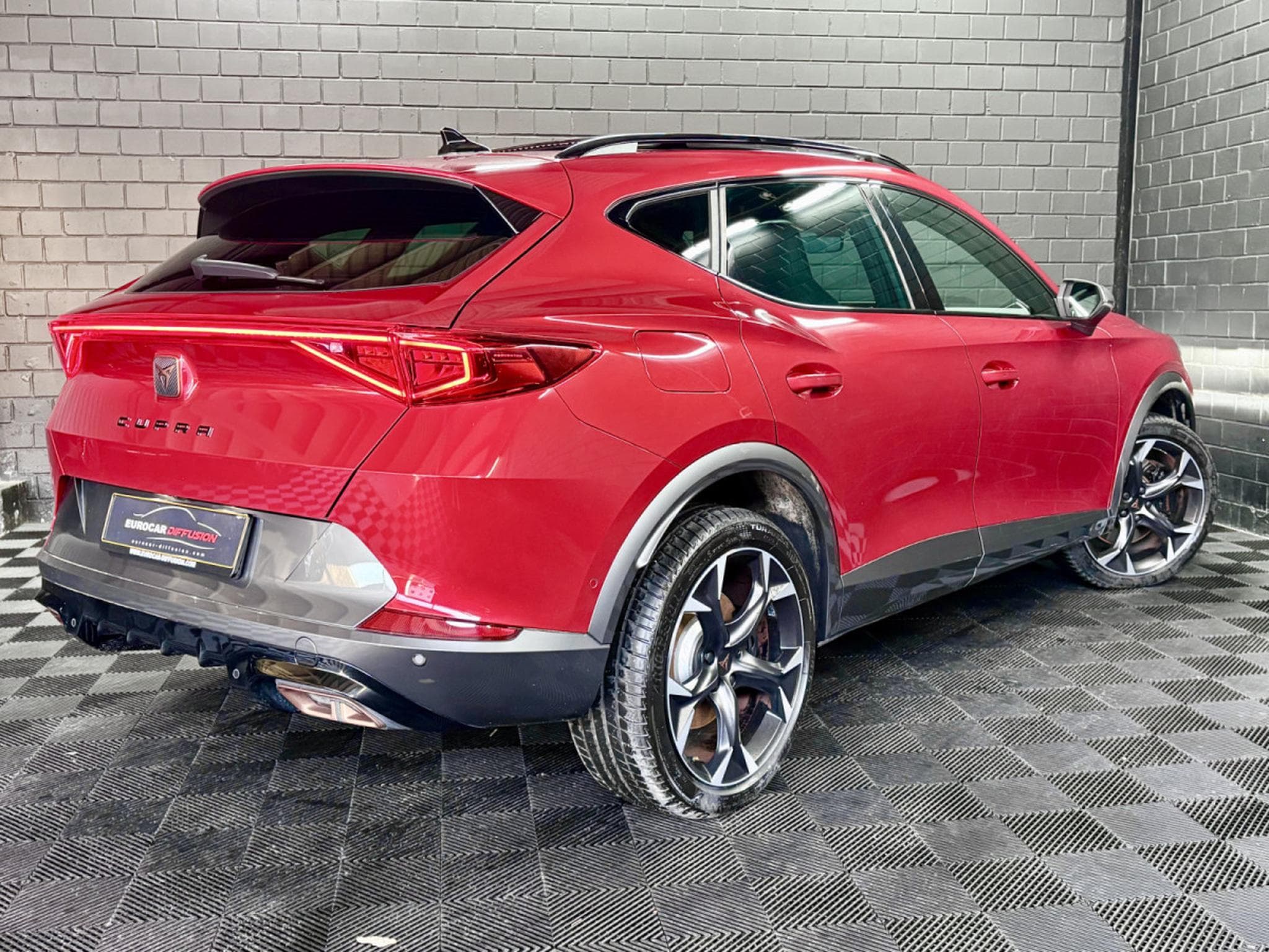 Cupra Formentor VZ 245CV PHEV eHybrid DSG6 *PANO*MATRIX*Caméra* *VSS* (2023) - Photo 6