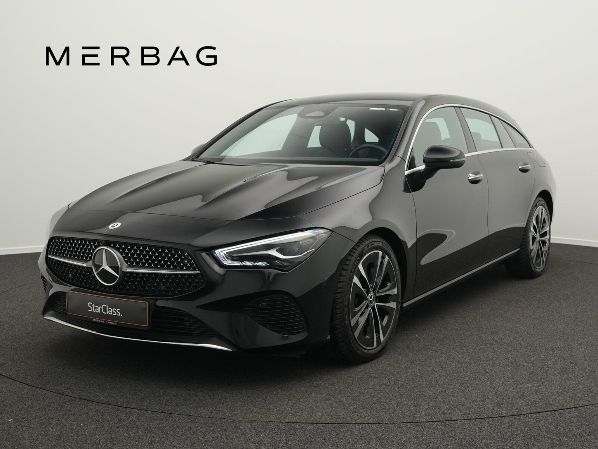 Mercedes CLA 180 CLA 180 d Shooting Brake LED+EasyPack+Kamera (2025) - Photo 1