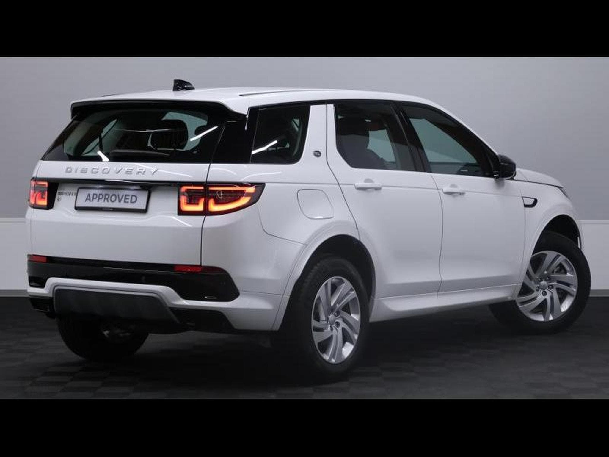 Land-Rover Discovery Sport D165 S AWD AUTO (2025) - Photo 4
